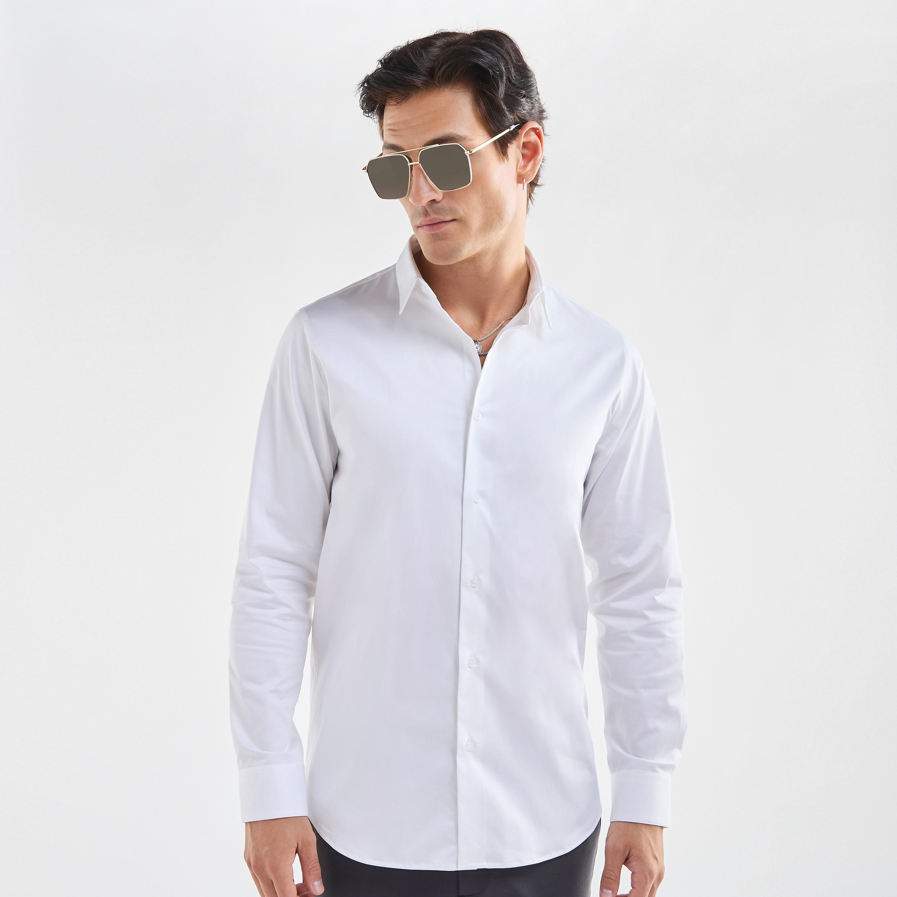 قميص بقصّة عادية وأكمام طويلة-men-clothing-shirts-image-2