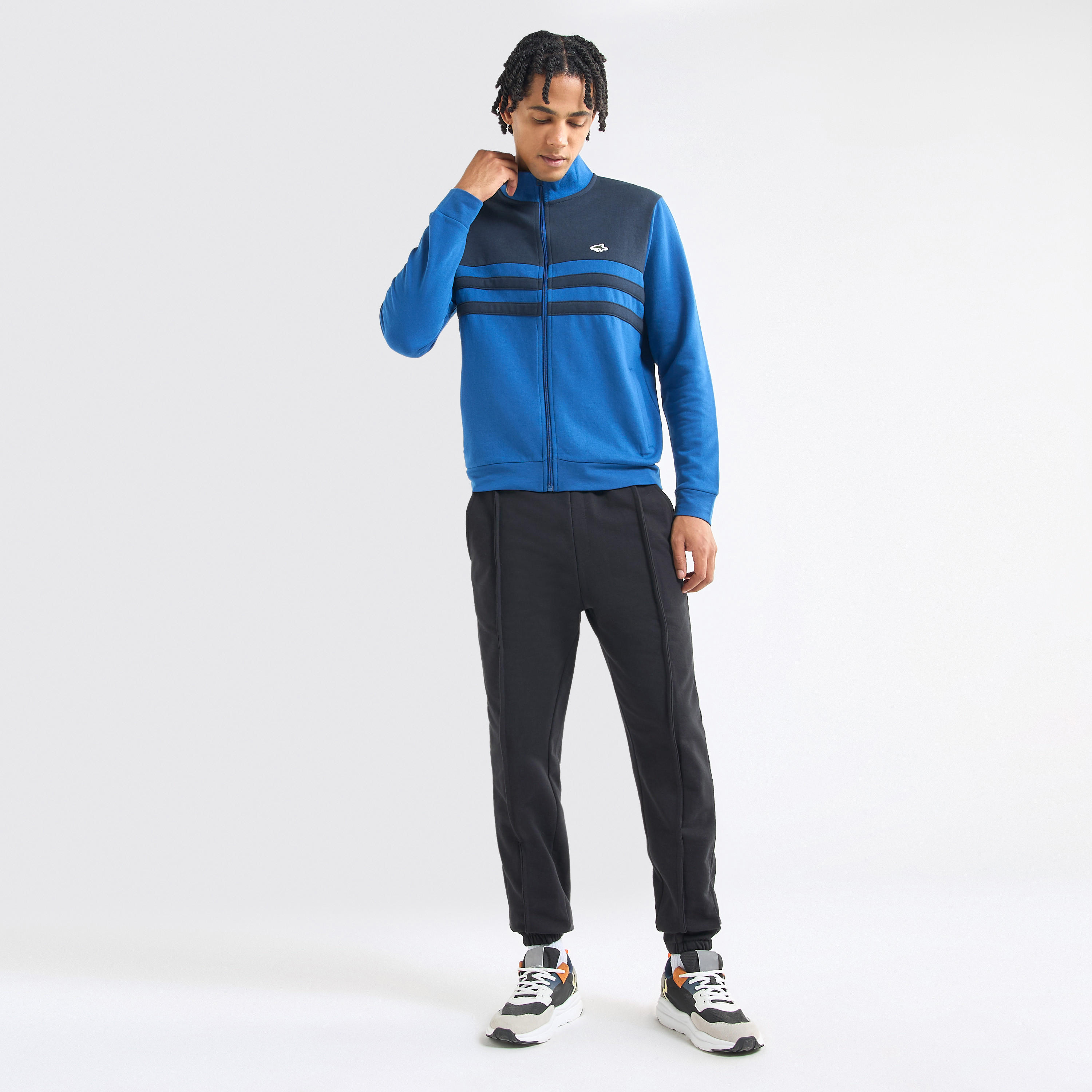 بنطلون رياضي سادة بقصة عادية وخصر مرن وجيوب-men-clothing-bottoms-joggers-image-2