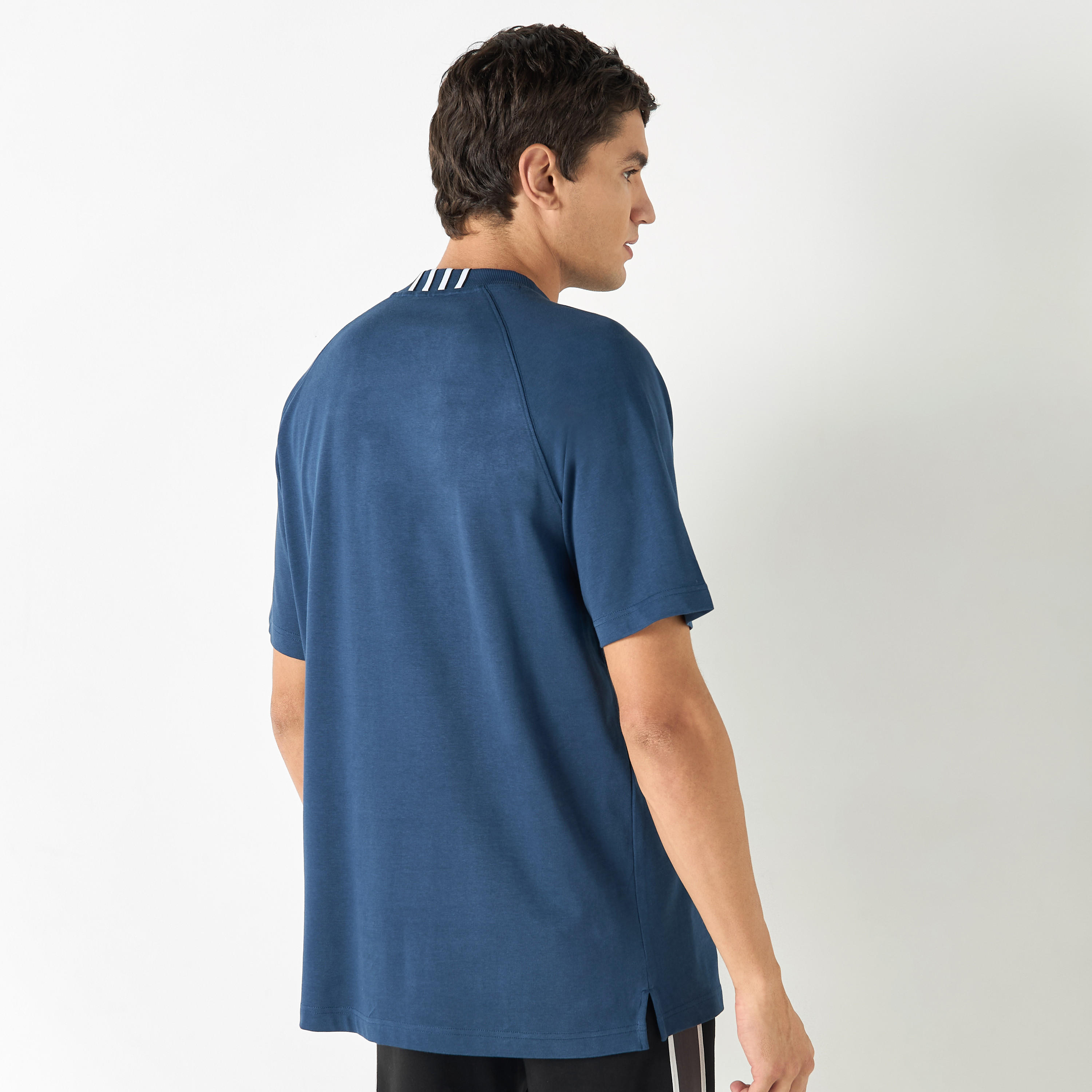Kappa Logo Applique T-shirt with Short Sleeves-men-clothing-sportswearandactivewear-tshirtsandpolos-image-3