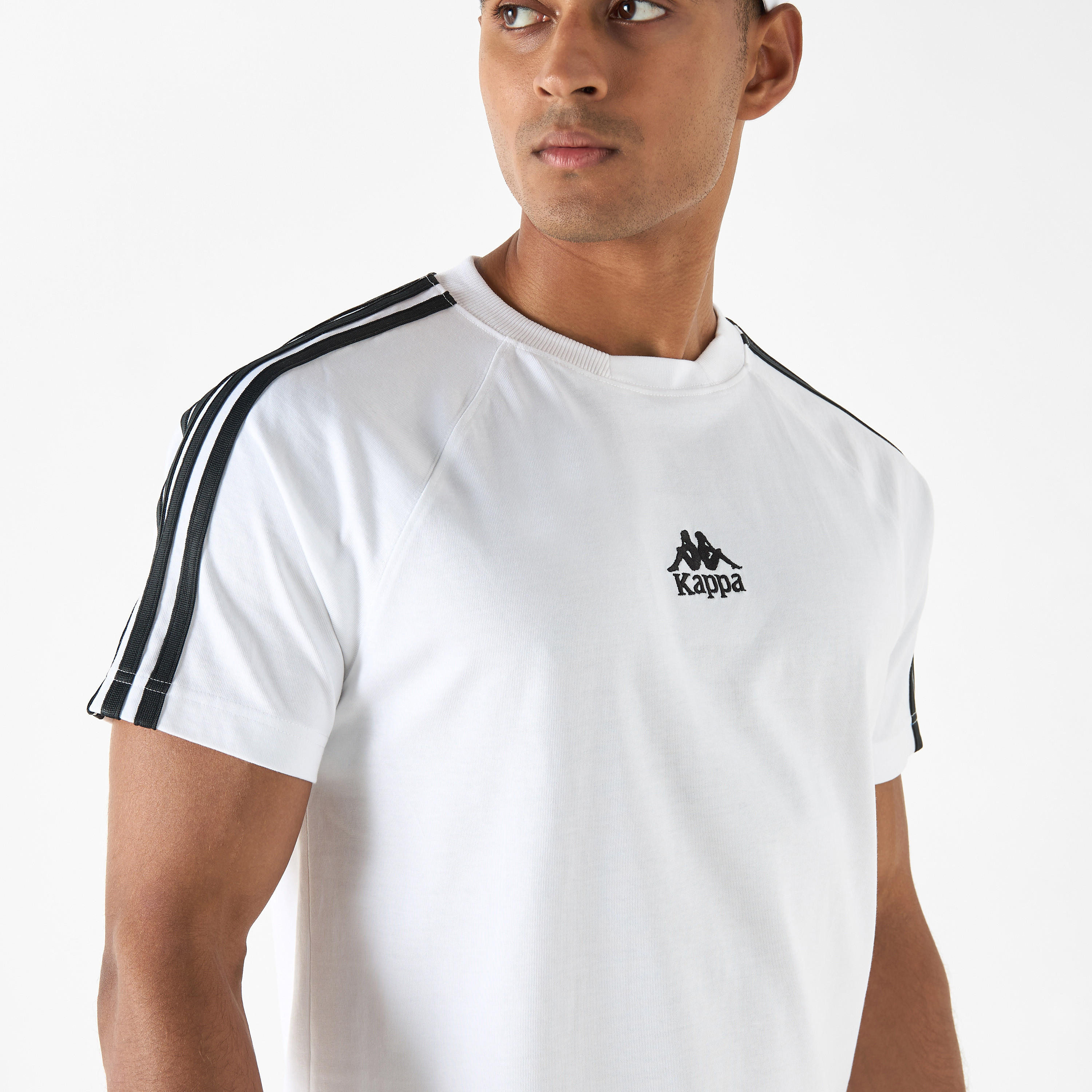 Kappa Logo Detail T-shirt with Short Sleeves-men-clothing-sportswearandactivewear-tshirtsandpolos-image-8