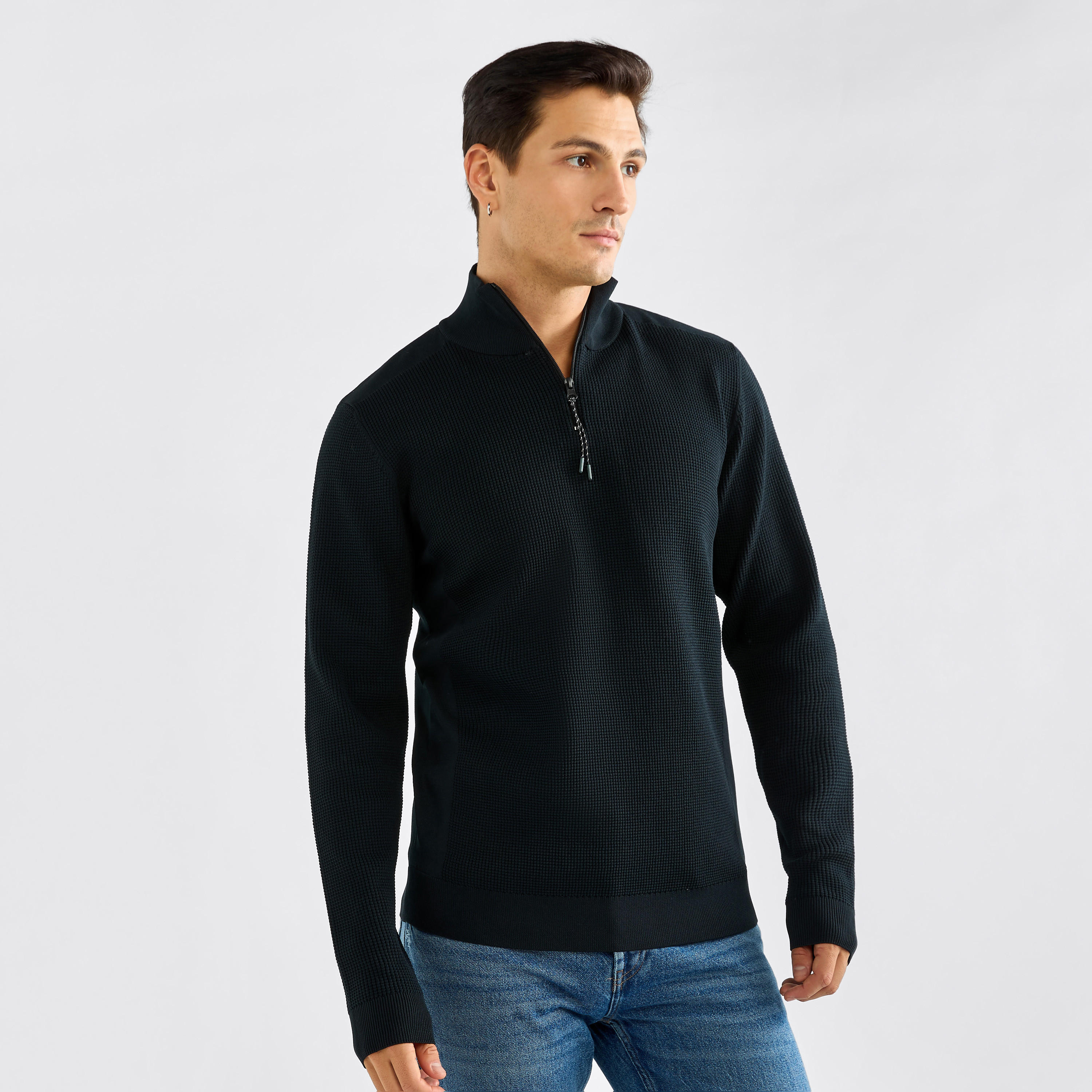 سويت شيرت بارز الملمس بياقة عالية وأكمام طويلة-men-winterwear-hoodiesandsweatshirts-image-1
