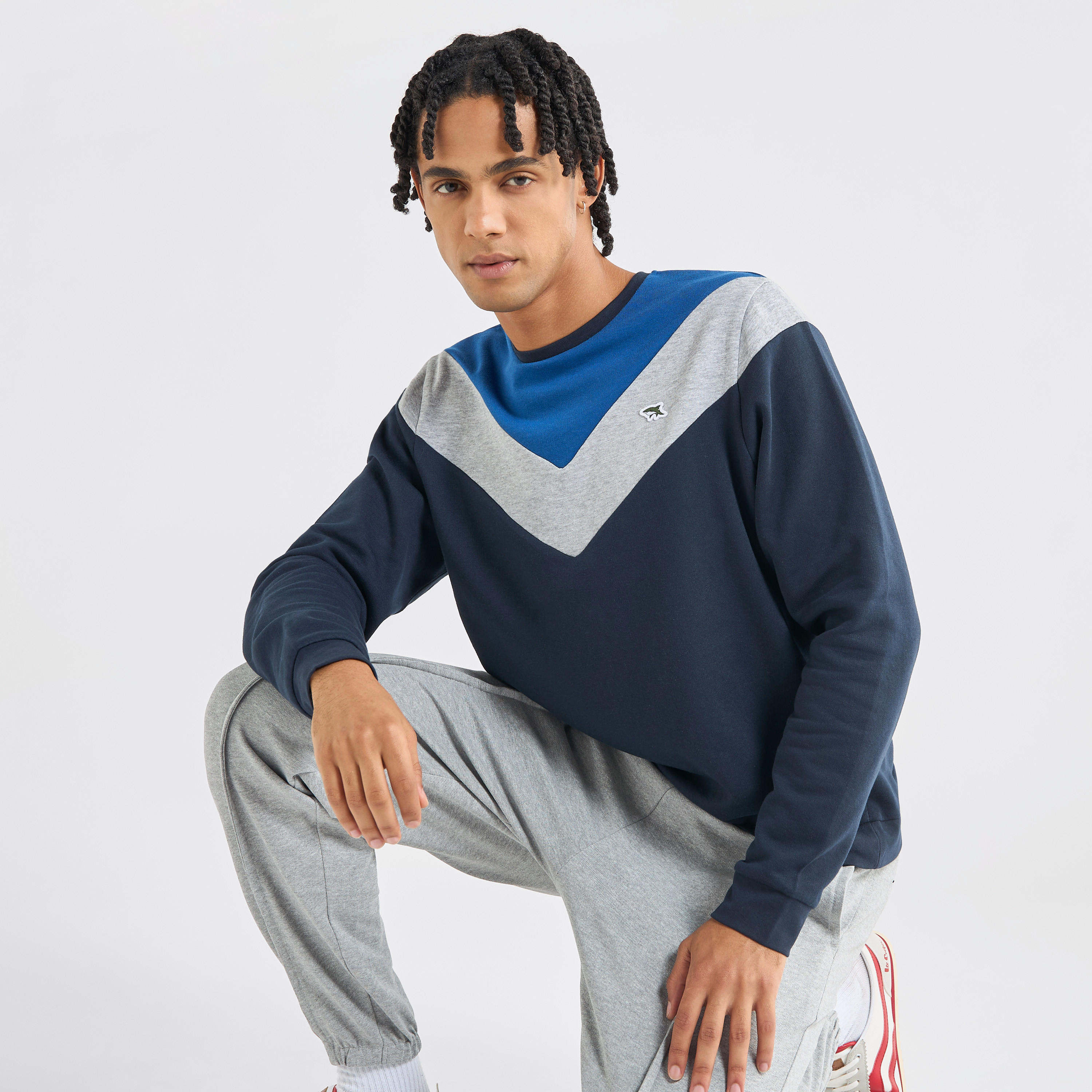 سويت شيرت بقوالب ملونة وياقة ضيقة وأكمام طويلة-men-winterwear-hoodiesandsweatshirts-image-11