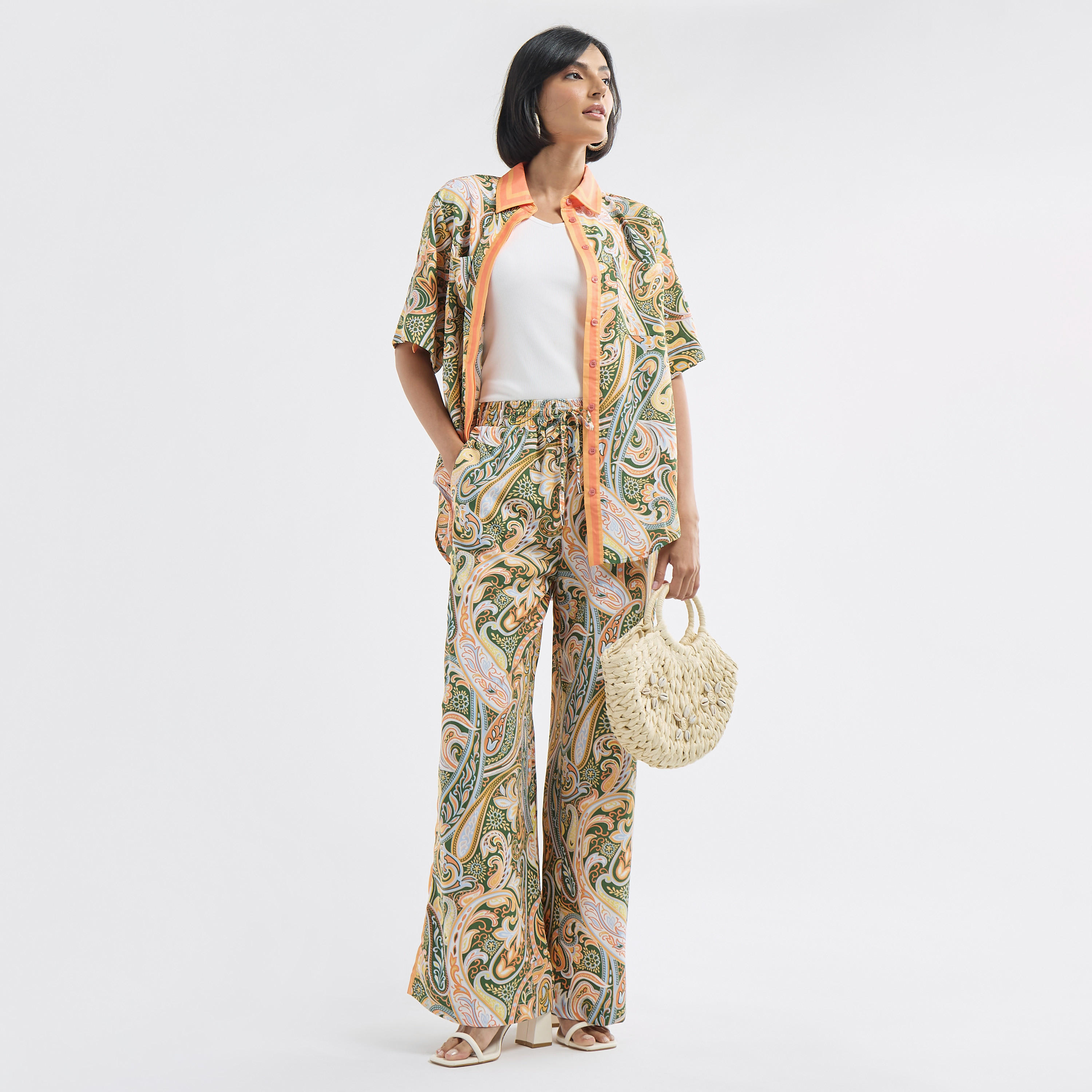 All-Over Paisley Print Wide Leg Pants with Drawstring Closure and Pockets-women-clothing-trousers-image-2
