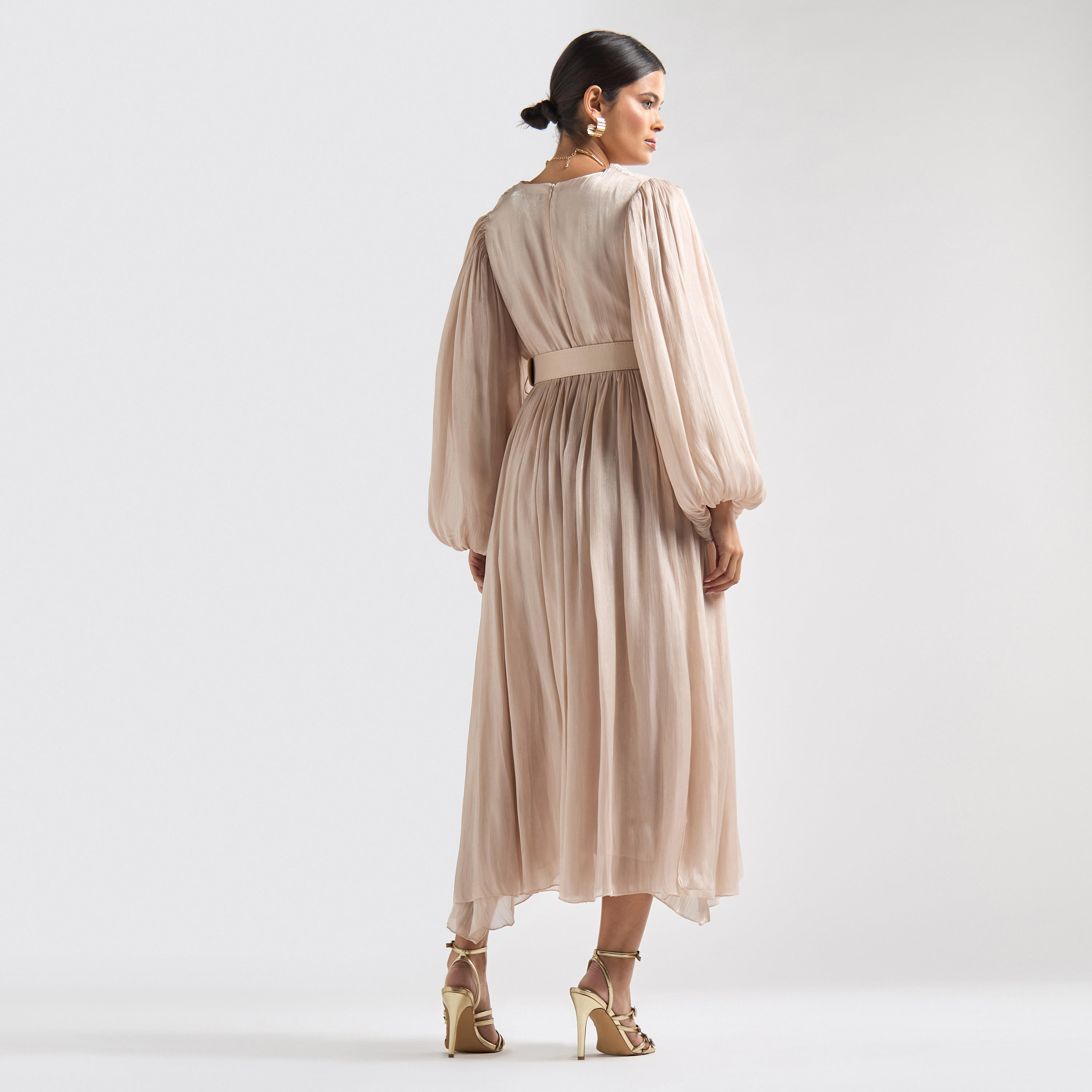 فستان ميدي بارز الملمس بياقة V وأكمام طويلة منفوخة وحزام-women-clothing-dresses-image-3