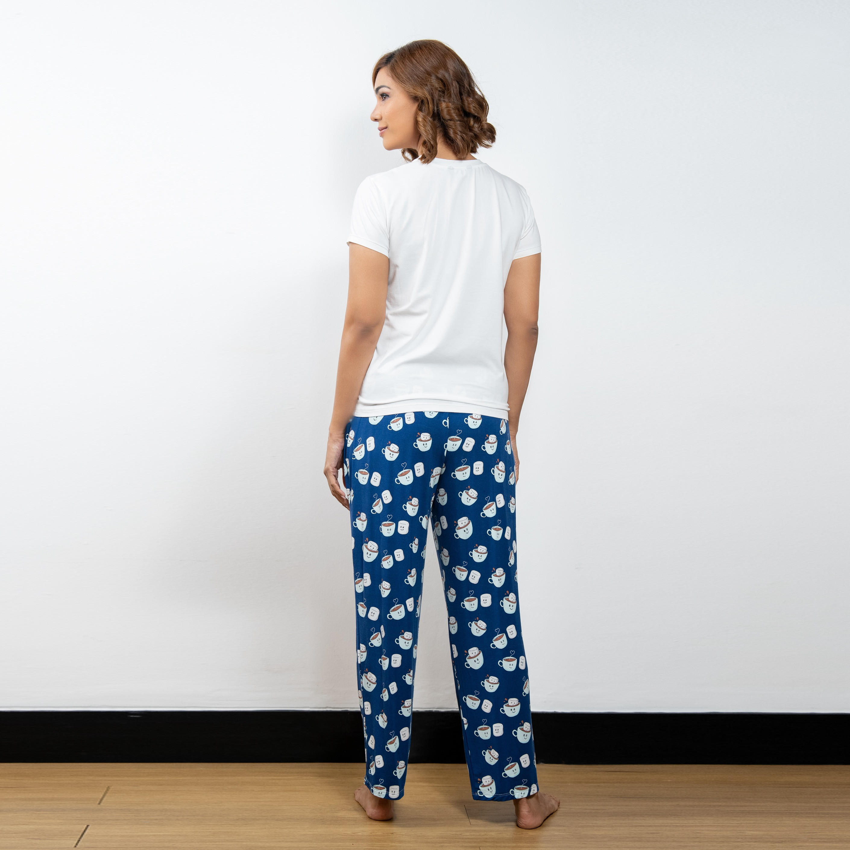 Aadaraya Printed Pyjama-women-clothing-nightwear-pyjamas-longsets-image-4