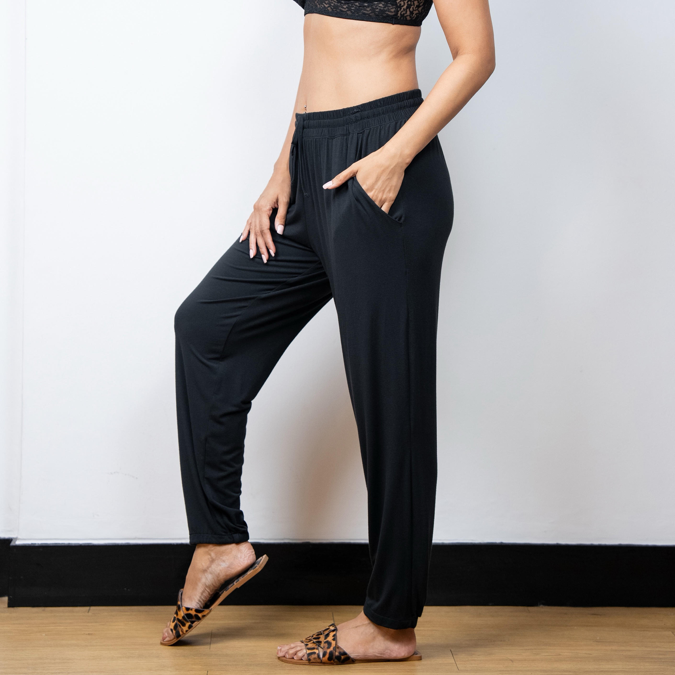Set of 2 - Aadaraya Assorted Pyjamas with Pockets and Drawstring Closure-women-clothing-nightwear-pyjamas-bottoms-image-6