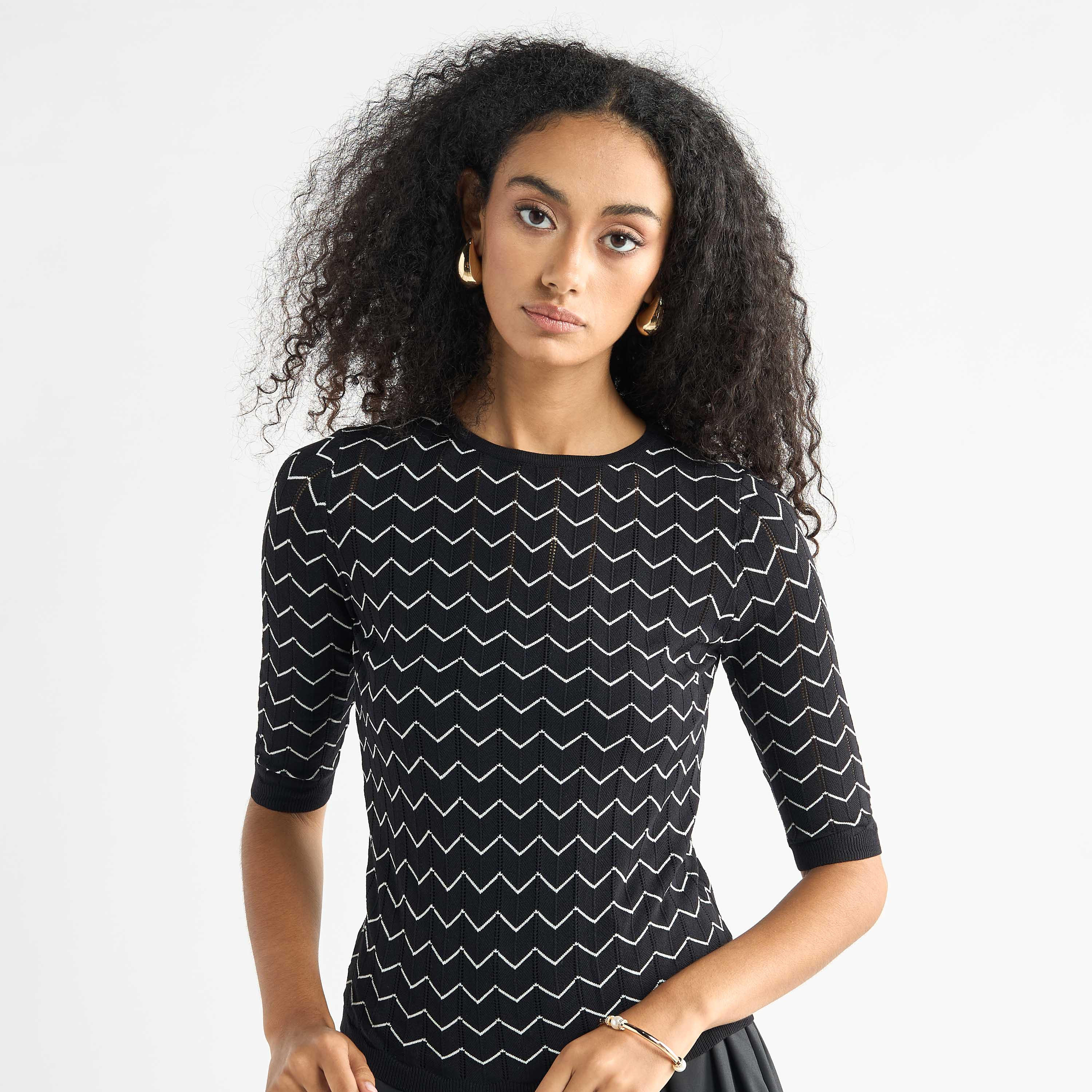 كنزة بارزة الملمس بياقة مستديرة وأكمام 3/4-women-clothing-cardigansandjumpers-jumpers-image-1
