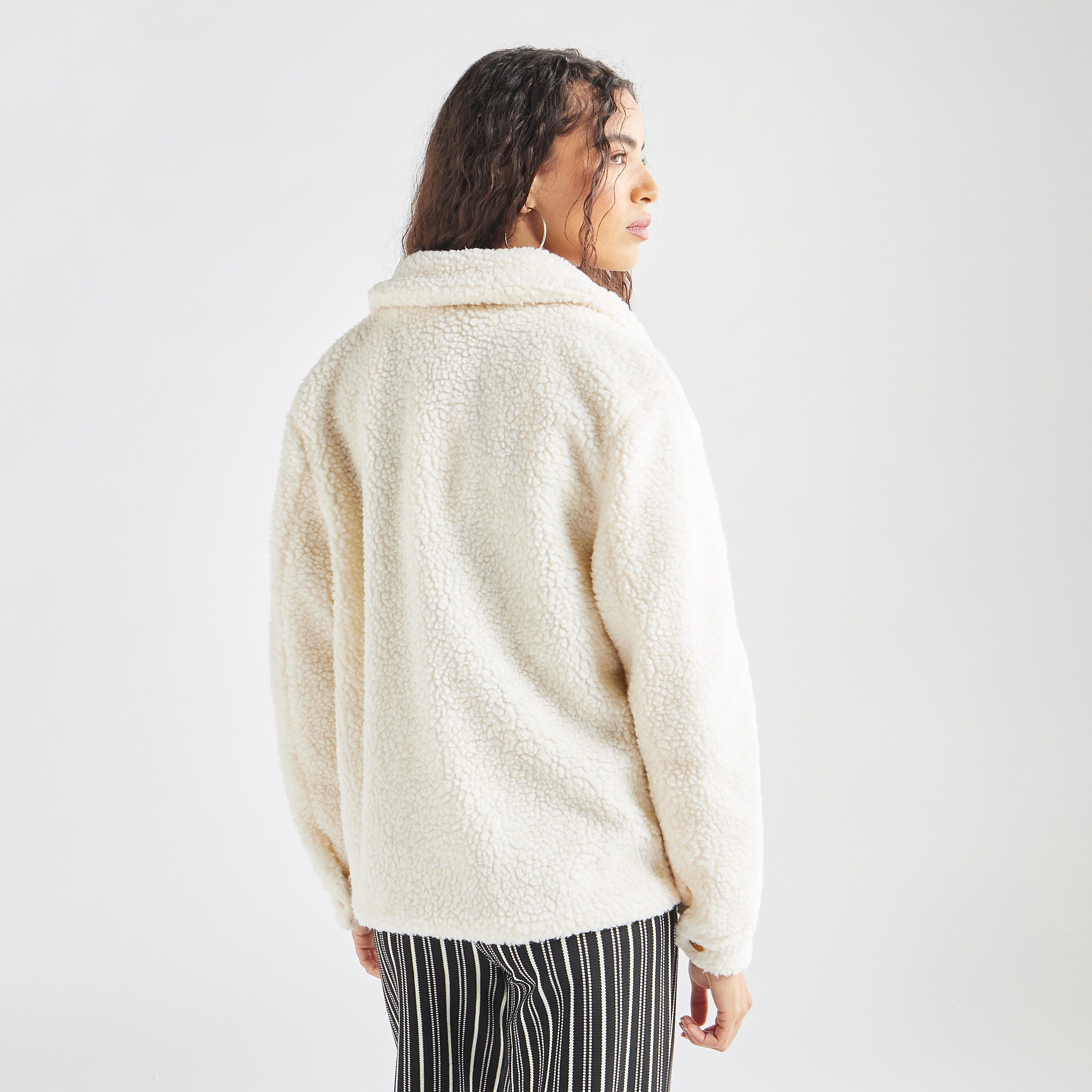 Textured Jacket with Long Sleeves and Pockets-women-winterwear-coatsandjackets-jackets-image-3