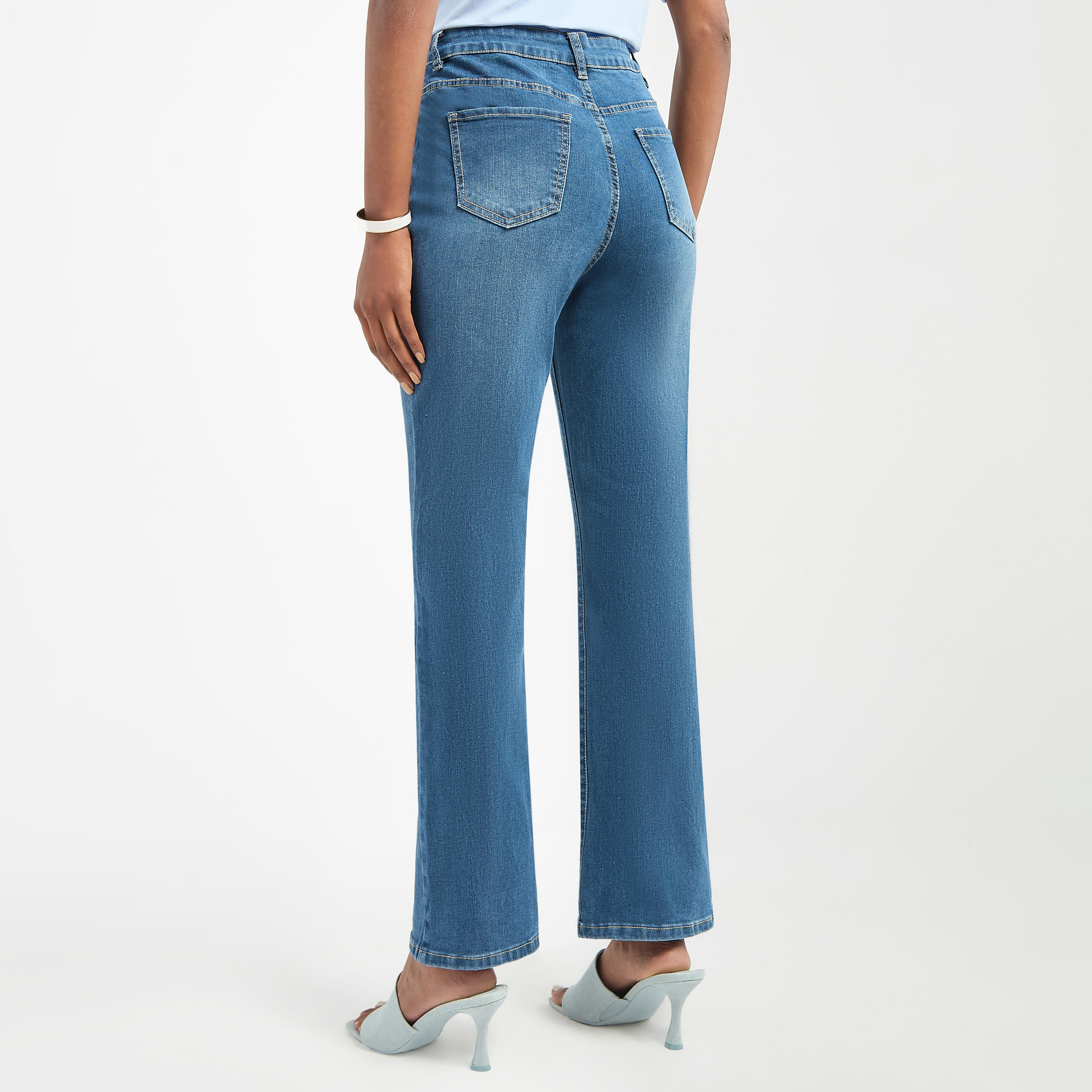 بنطلون جينز سادة واسع بجيوب-women-clothing-bottoms-jeans-image-3