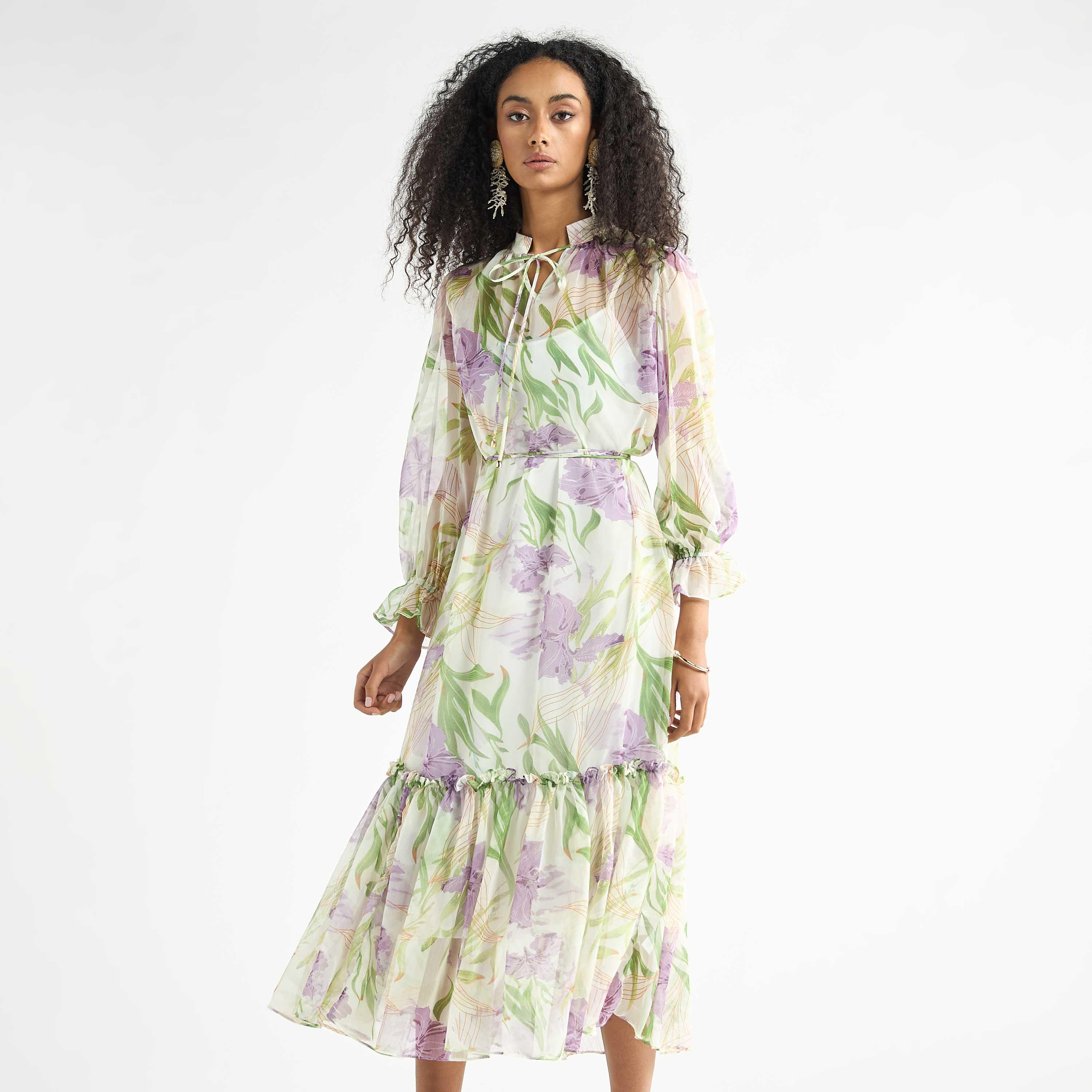 فستان بطبعات زهرية وياقة ماندرين وأكمام منفوخة وحافة واسعة-women-clothing-dresses-image-1