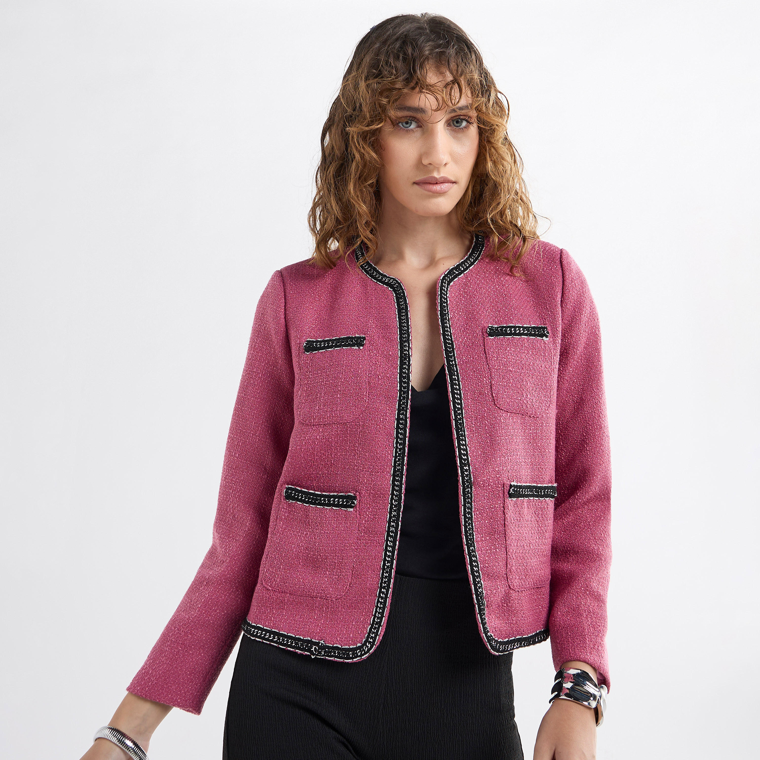 جاكيت بليزر بارز الملمس بأكمام طويلة وجيوب-women-clothing-coatsandjackets-blazers-image-4