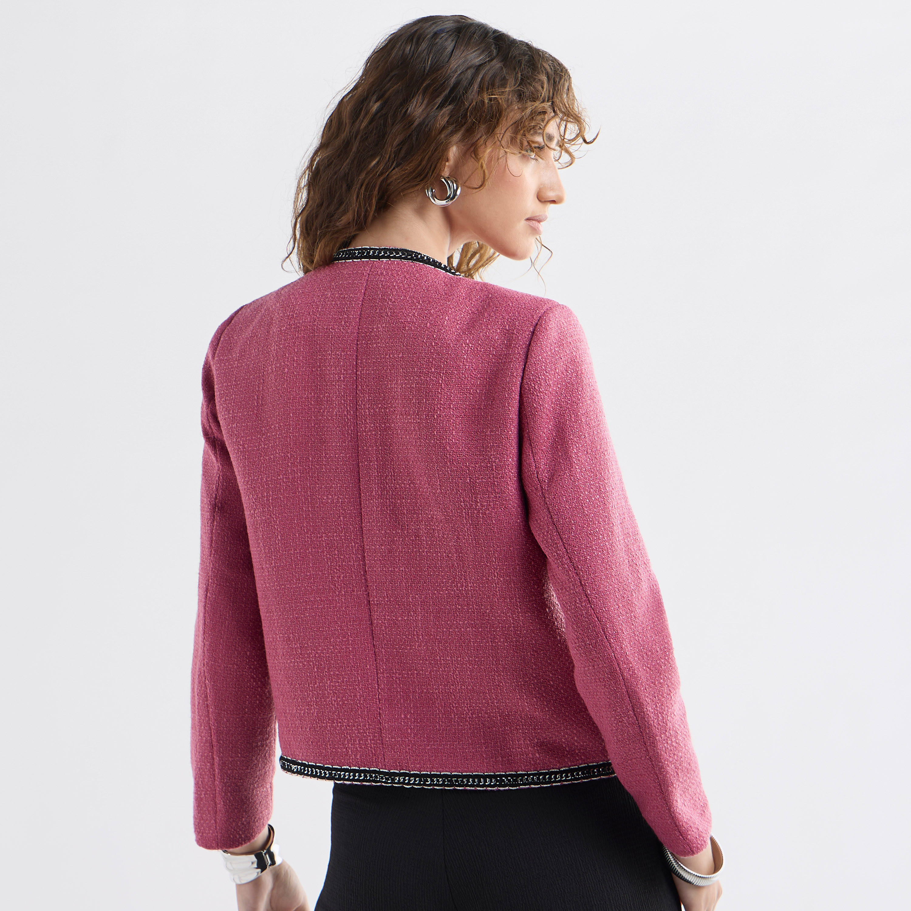 جاكيت بليزر بارز الملمس بأكمام طويلة وجيوب-women-clothing-coatsandjackets-blazers-image-2