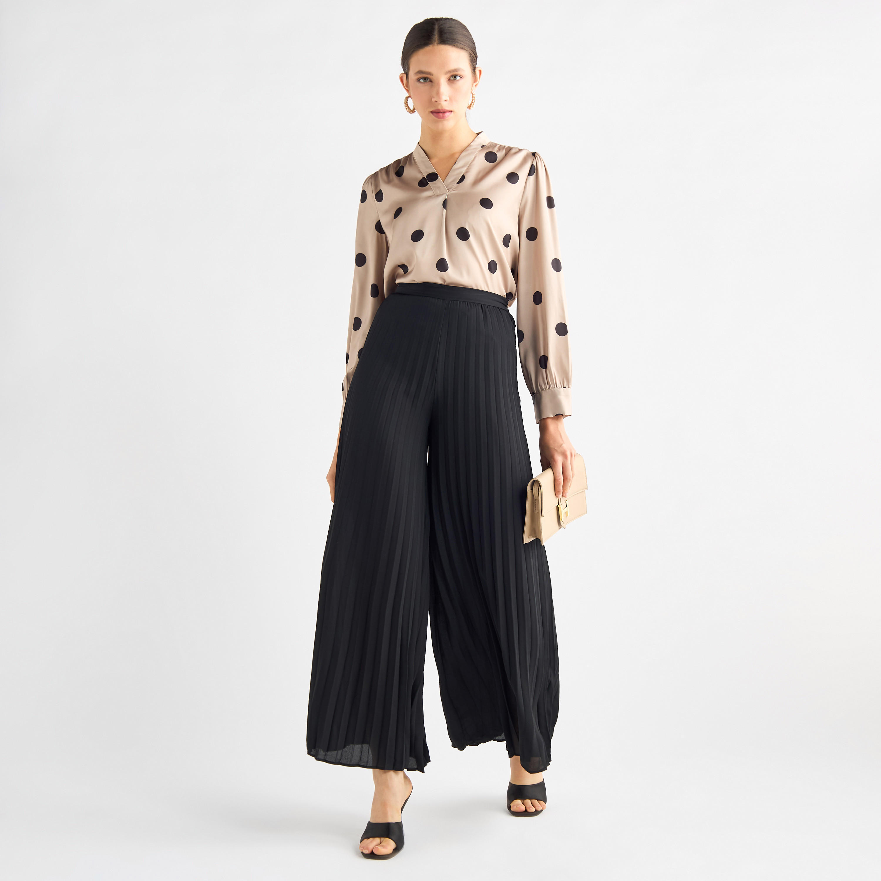 بنطلون واسع الساقين بكسرات-women-clothing-bottoms-trousers-image-2