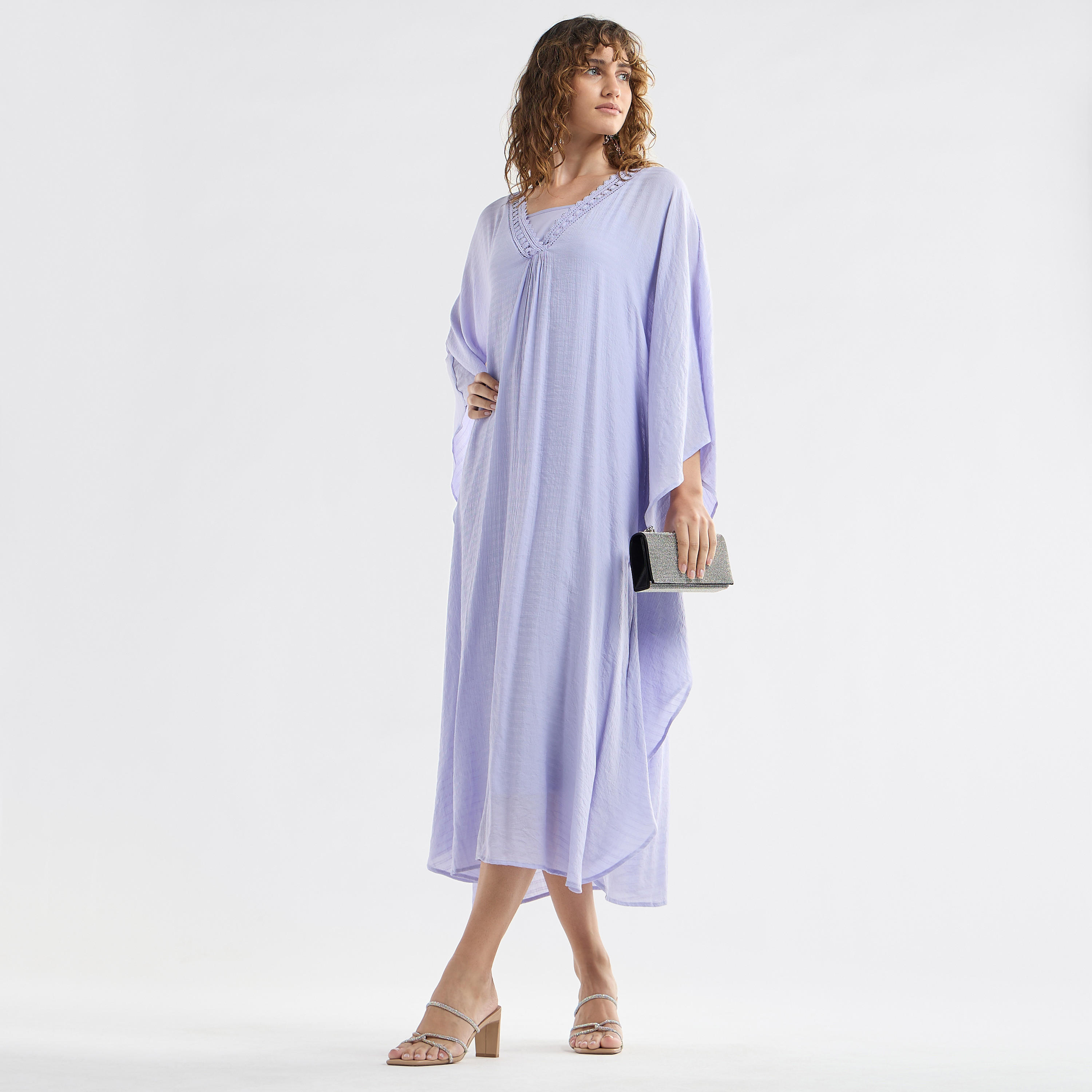 فستان ميدي قفطان سادة بأكمام طويلة وتفاصيل دانتيل-women-clothing-dresses-image-13