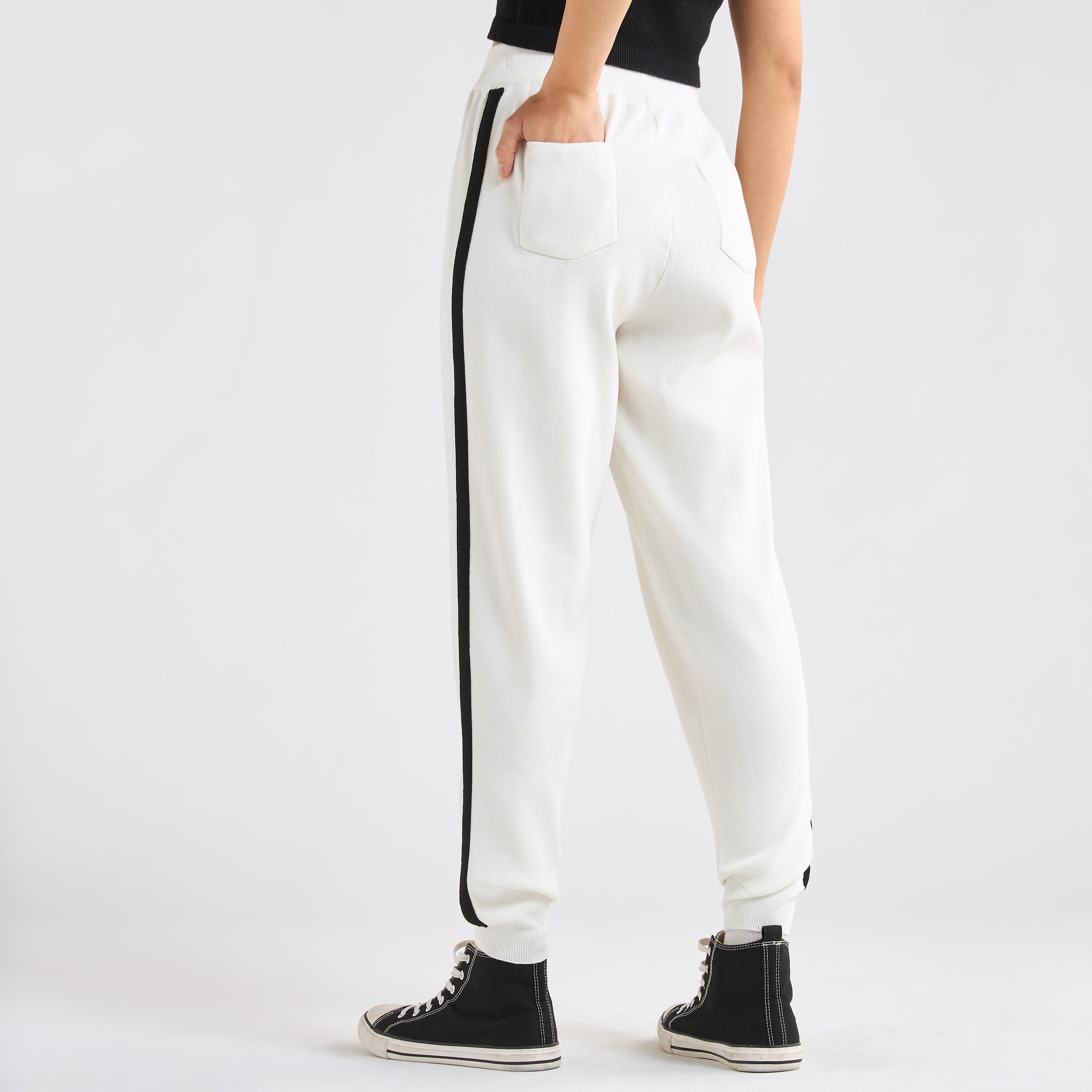 بنطلون رياضي بتصميم ألواح وجيوب وخصر مطاطي مضلّع-women-clothing-bottoms-joggers-image-7