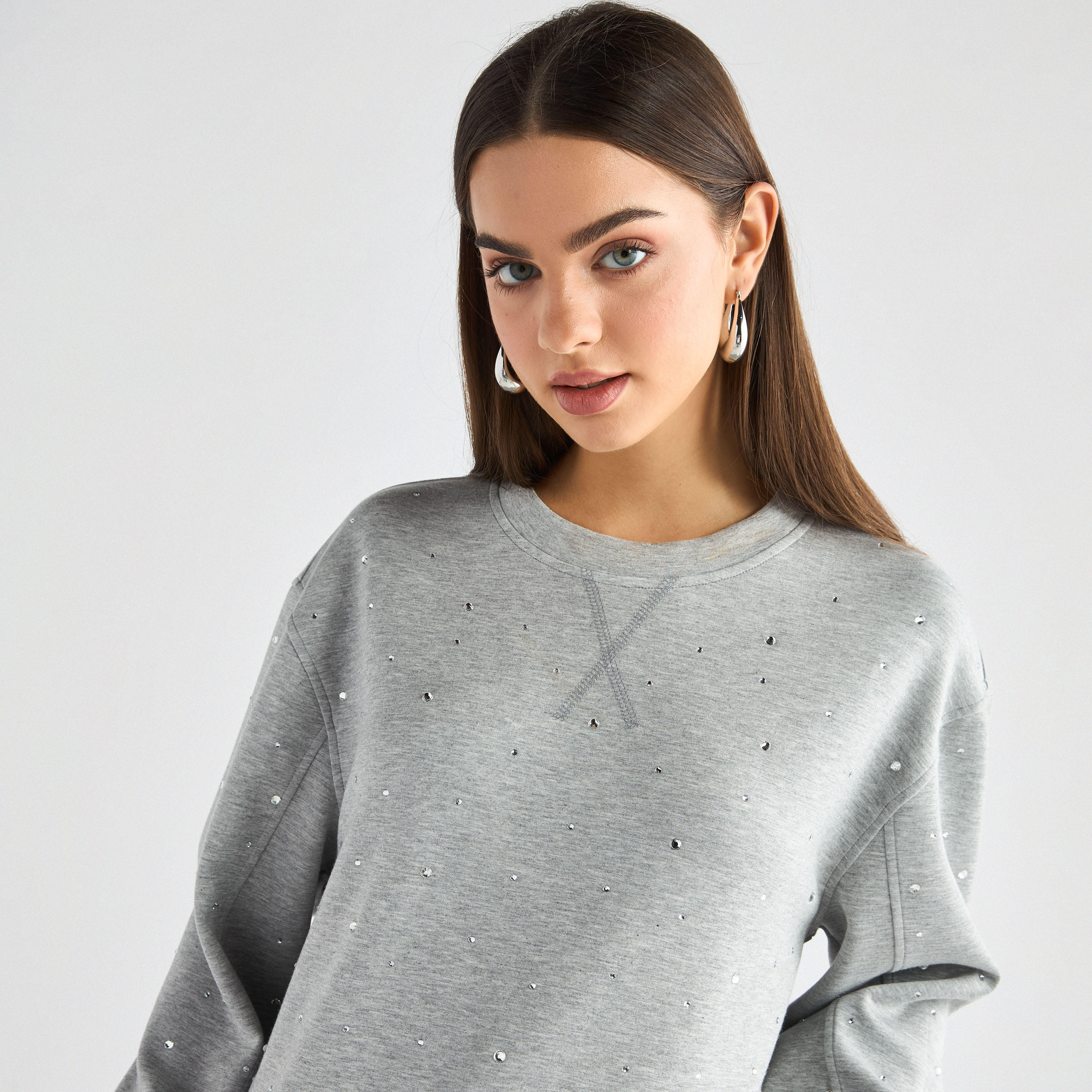 Embellished Sweatshirt with Long Sleeves-women-winterwear-hoodiesandsweatshirts-sweatshirts-image-4