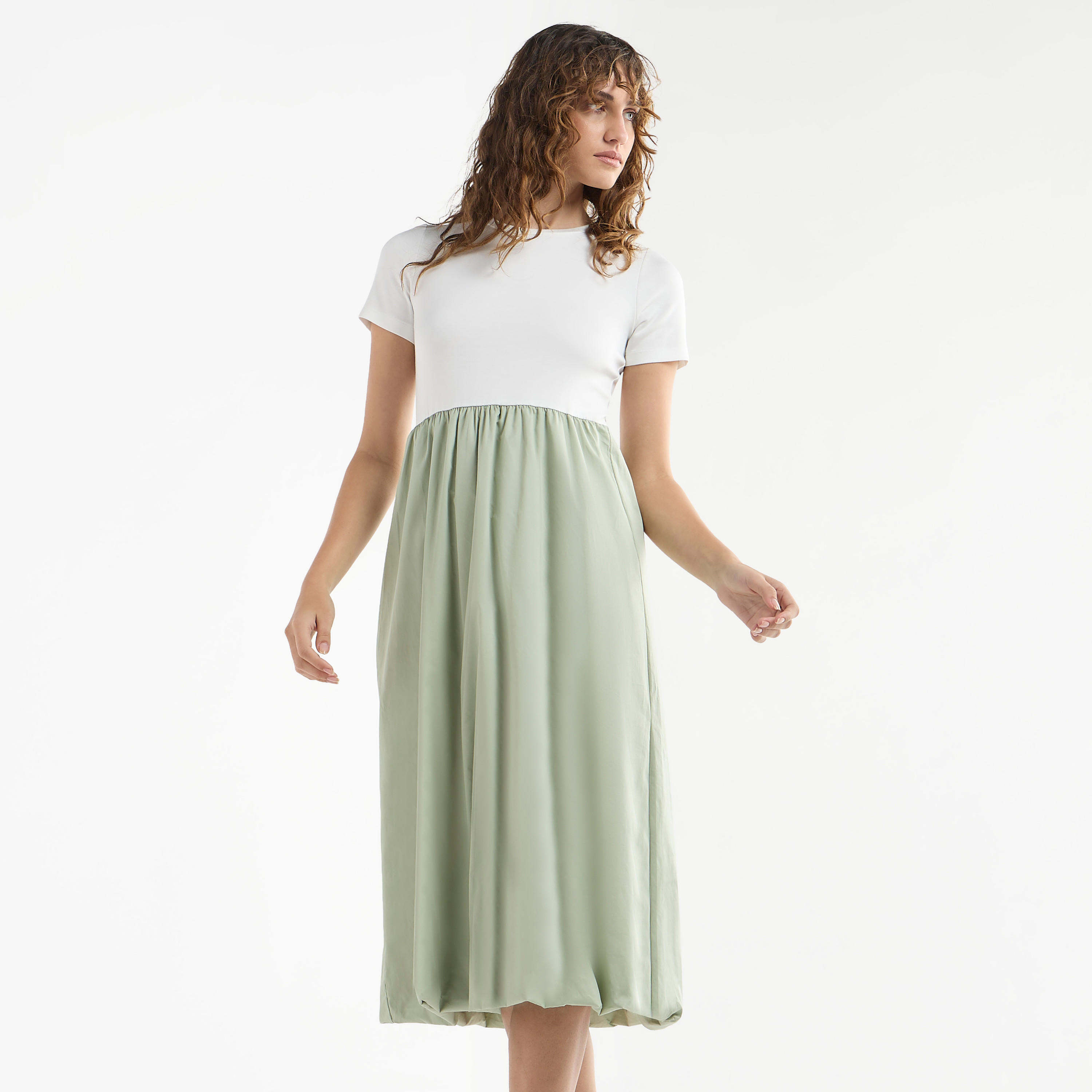 فستان قطن إيه لاين بتصميم قوالب ملونة وأكمام قصيرة وياقة مستديرة-women-clothing-dresses-image-5
