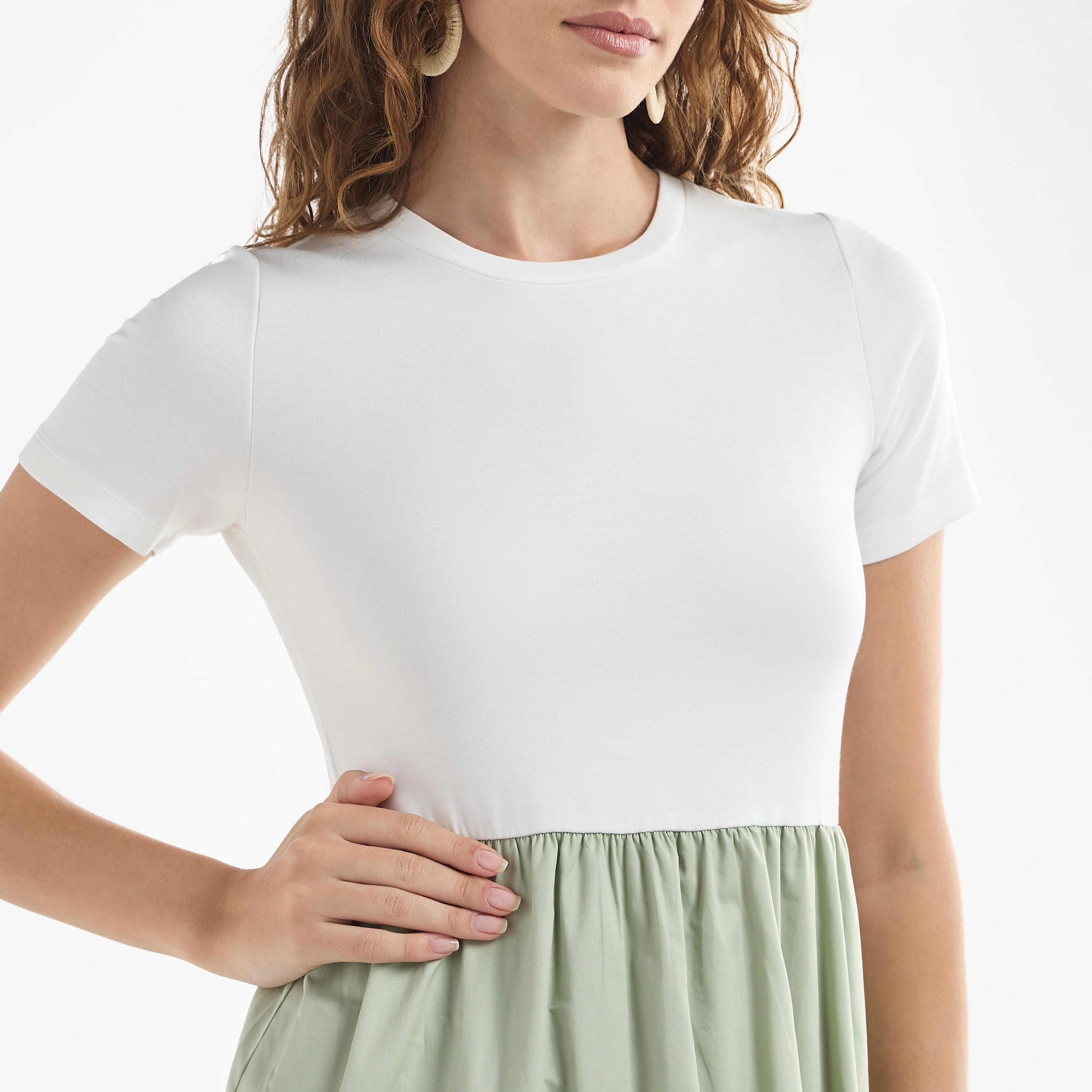 فستان قطن إيه لاين بتصميم قوالب ملونة وأكمام قصيرة وياقة مستديرة-women-clothing-dresses-image-8