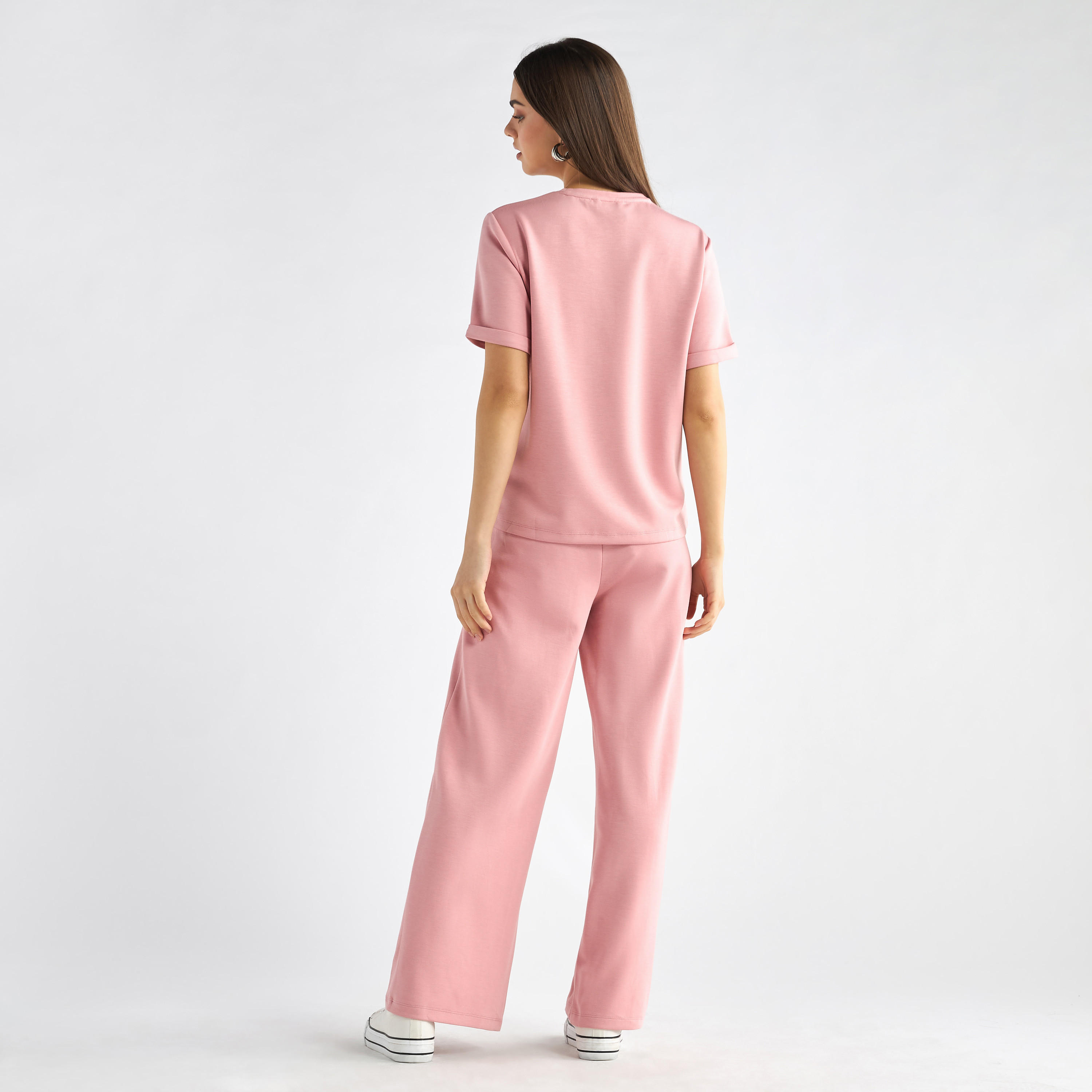 طقم بنطلون وتيشيرت بياقة ضيقة-women-clothing-coordsets-image-24