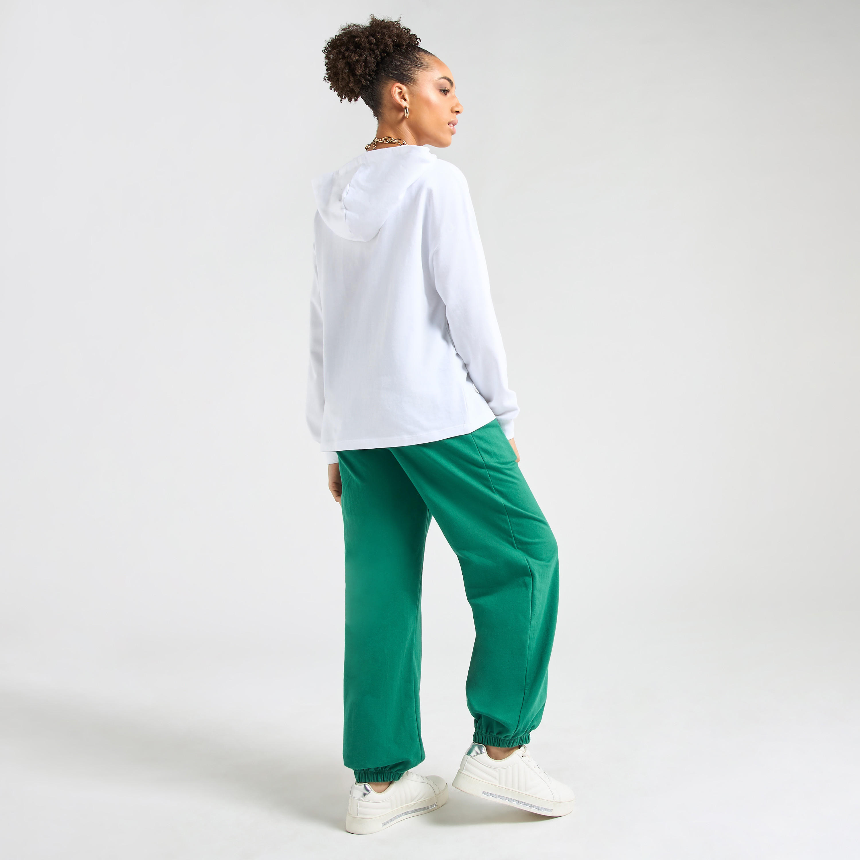 طقم بنطلون رياضي وهودي بأكمام طويلة وطبعات-women-clothing-coordsets-image-3