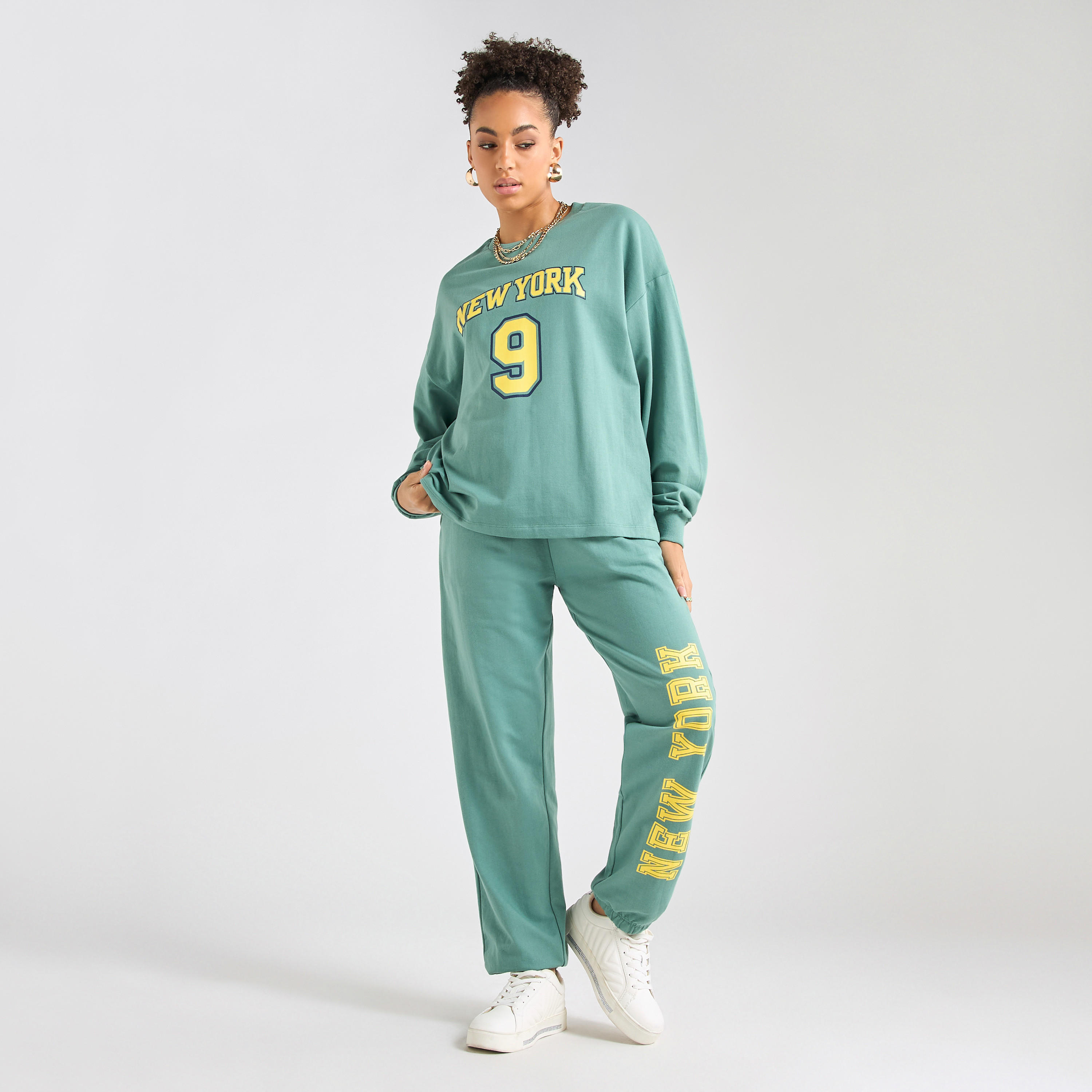 Printed Long Sleeves Sweatshirt and Joggers Set-women-clothing-coordsets-image-1