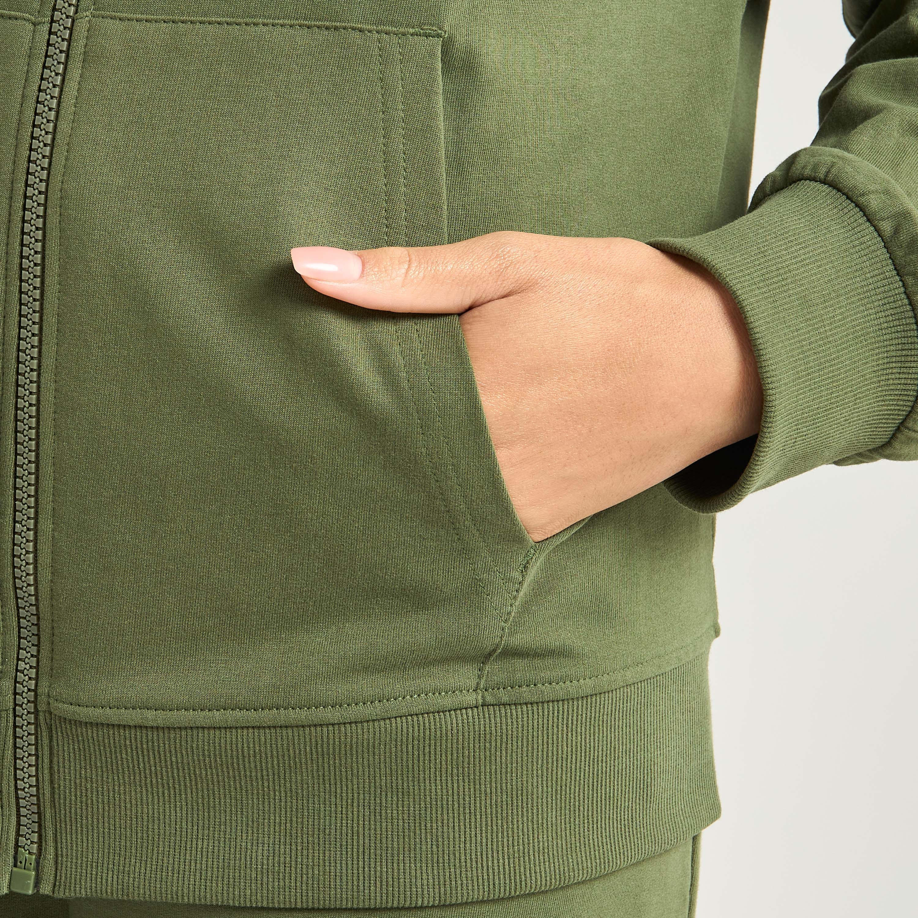 طقم بنطلون رياضي وهودي بتفاصيل سحاب وجيب كنغر-women-clothing-coordsets-image-5