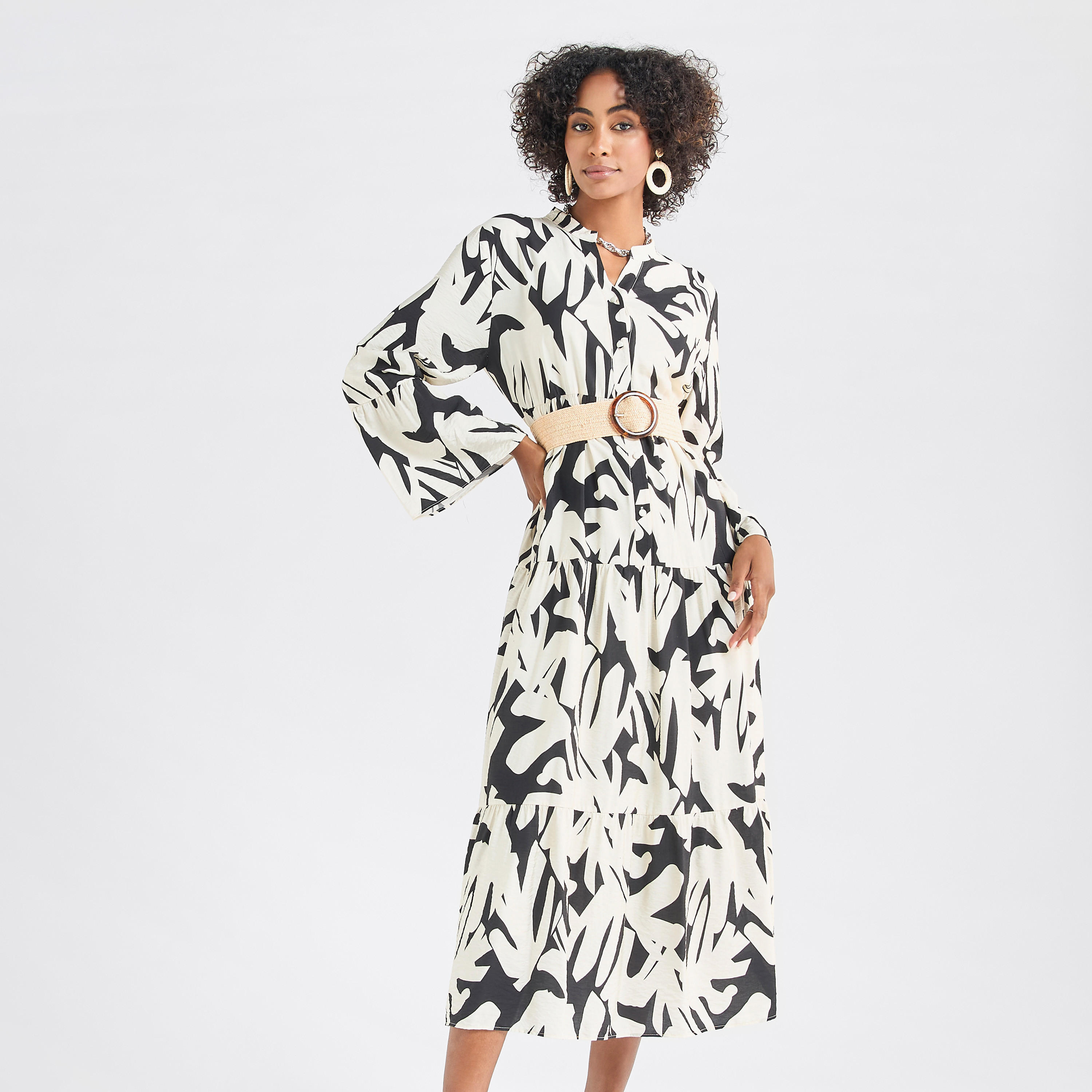 فستان ميدي بطبعات وياقة ماندارين وأكمام طويلة-women-clothing-dresses-image-2