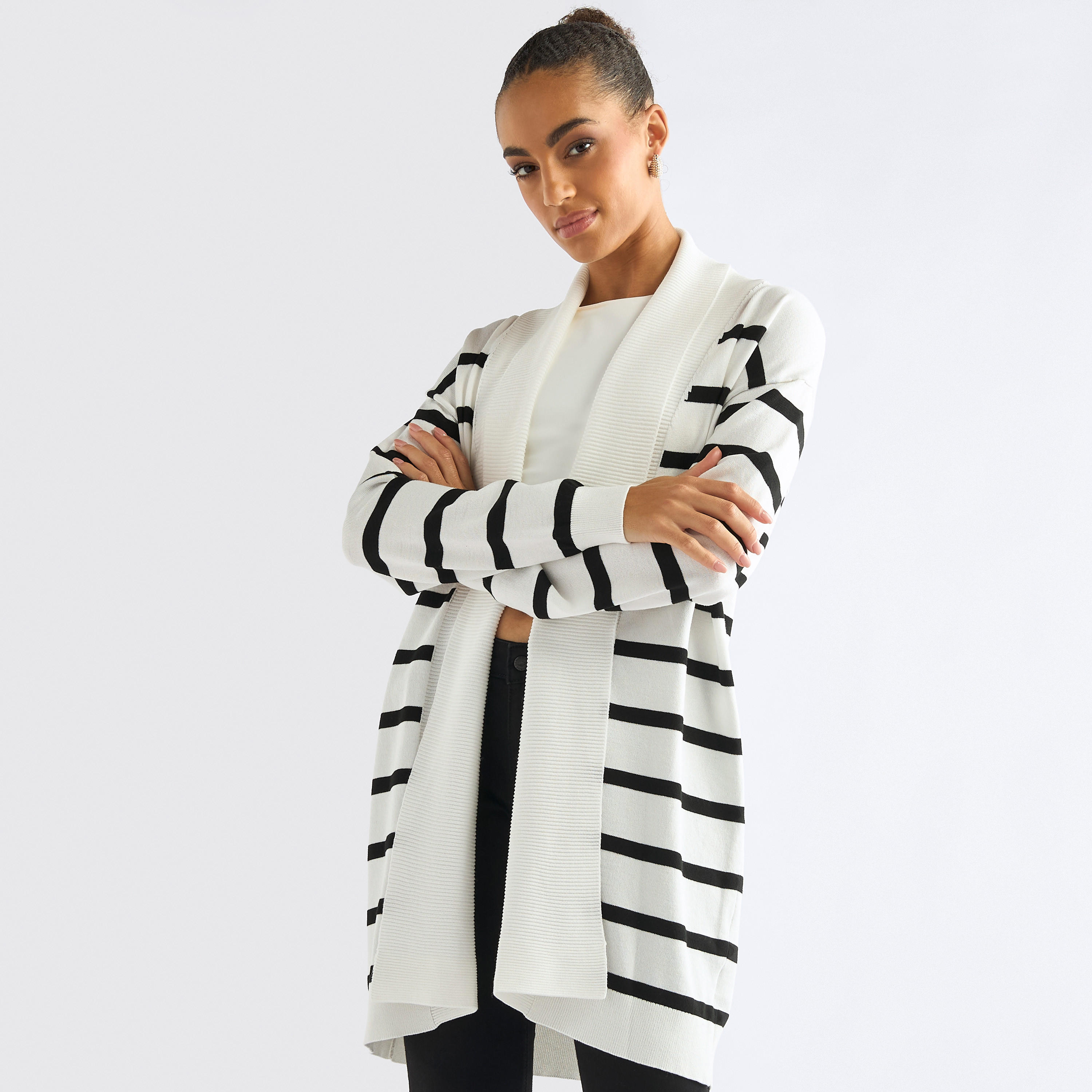 سترة كارديجان طويلة مقلّمة مفتوحة من الأمام-women-winterwear-cardigansandjumpers-cardigans-image-1