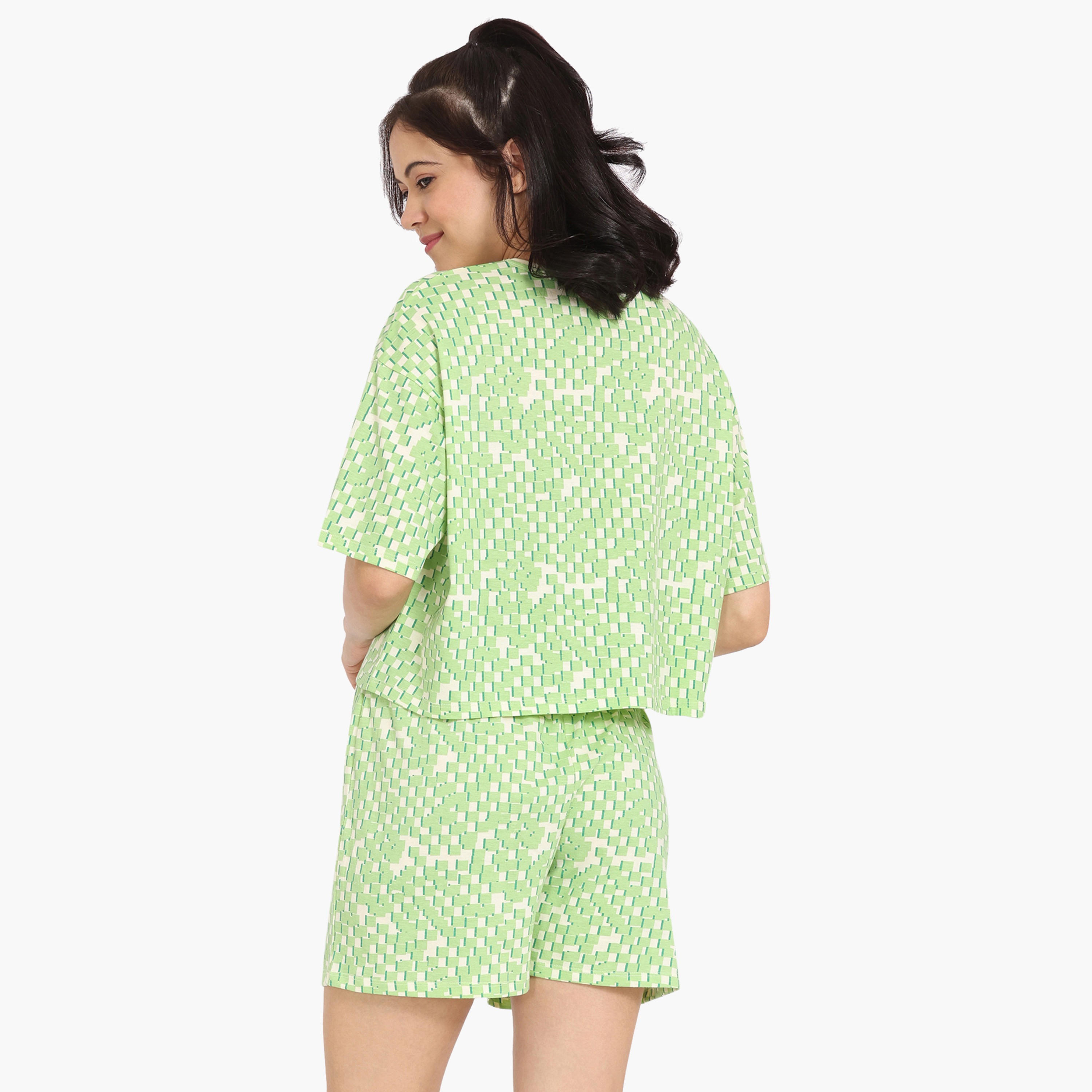طقم شورت وتيشيرت بطبعات من زيفامي-women-clothing-nightwear-pyjamas-shortsets-image-3