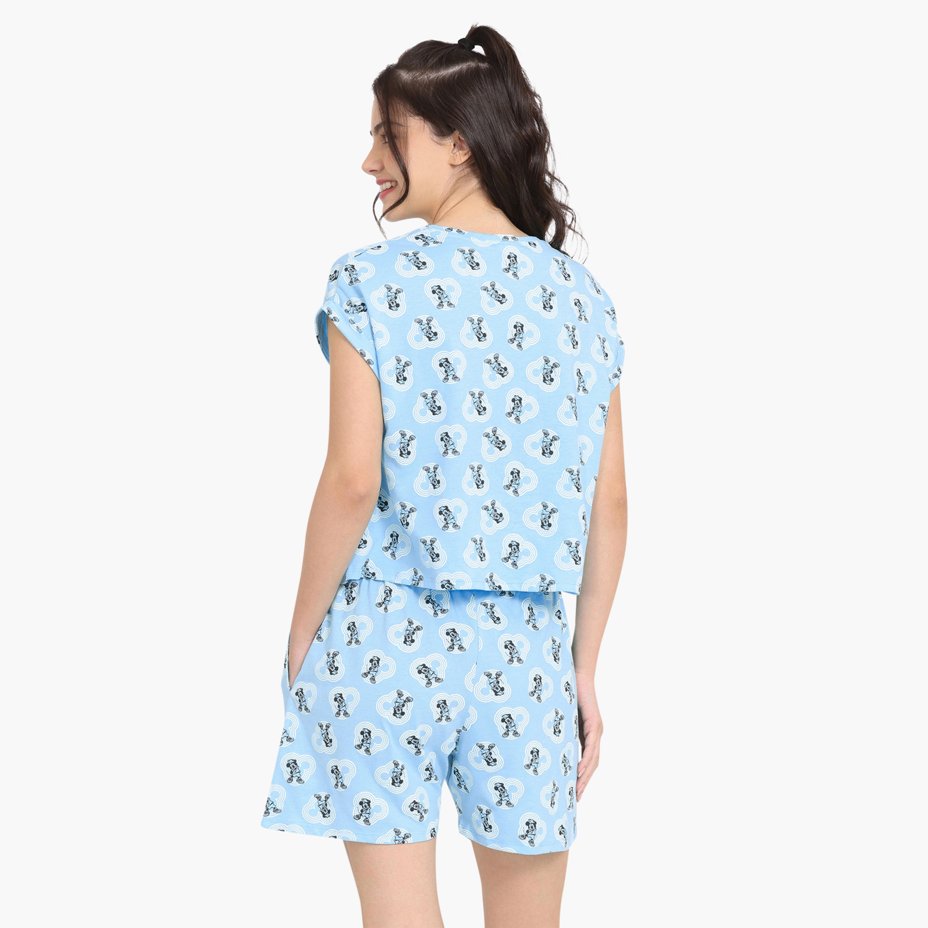 طقم شورت وتيشيرت بطبعات ميكي ماوس من زيفامي-women-clothing-nightwear-pyjamas-shortsets-image-3