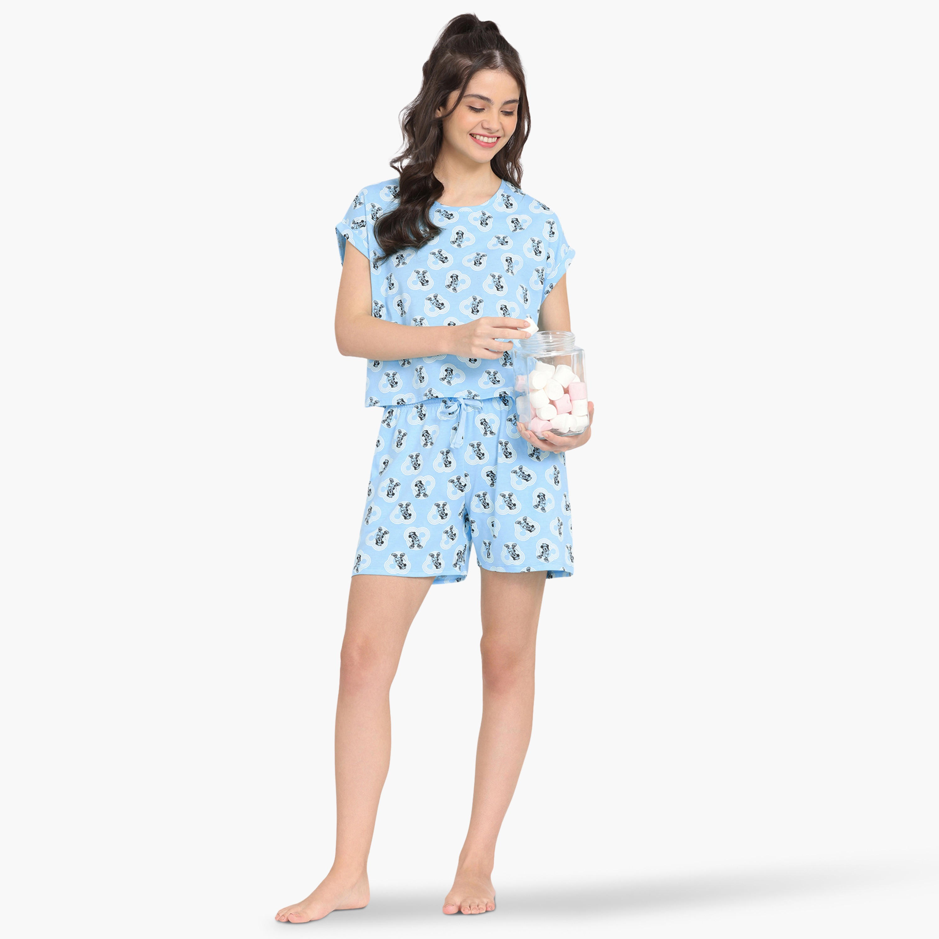طقم شورت وتيشيرت بطبعات ميكي ماوس من زيفامي-women-clothing-nightwear-pyjamas-shortsets-image-4