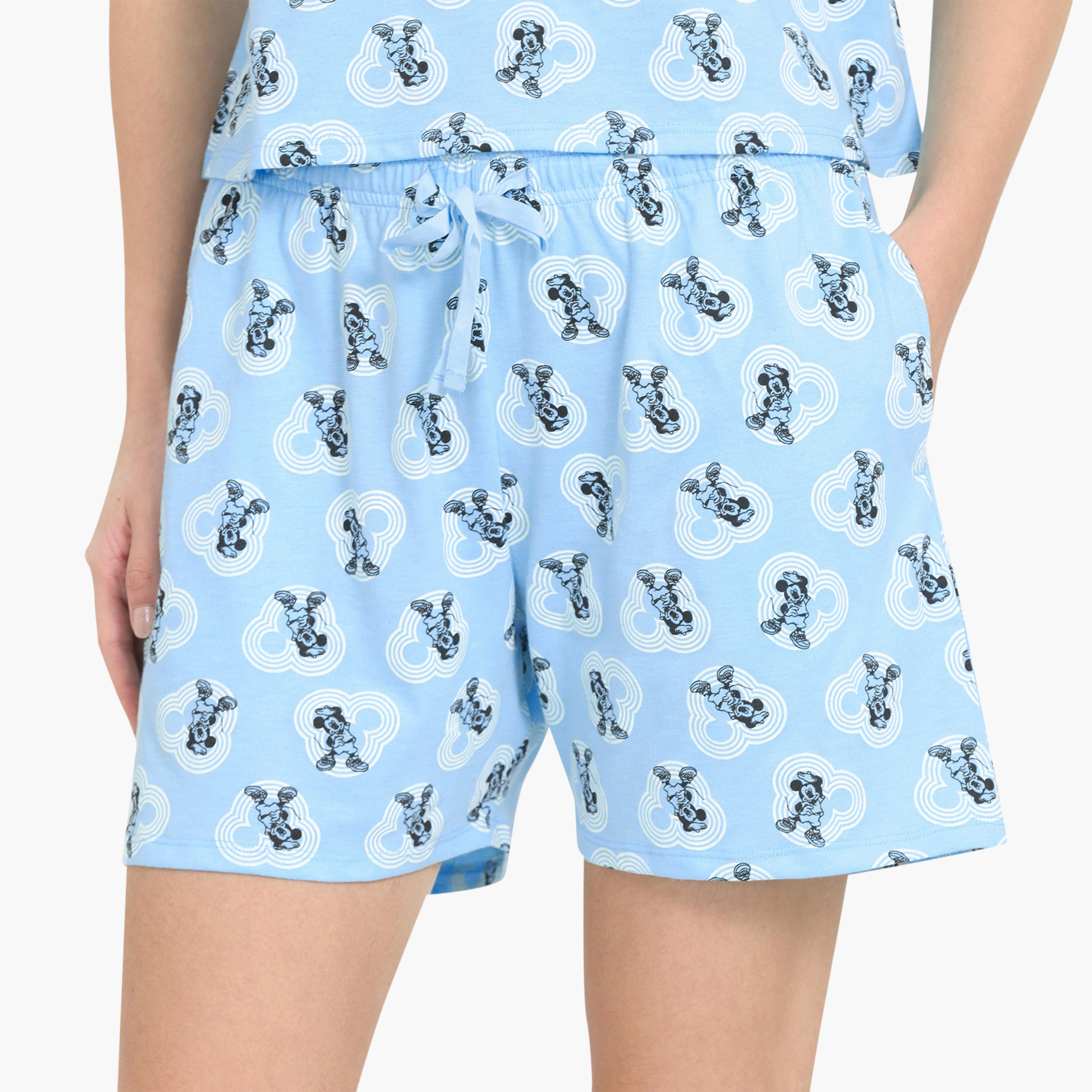 طقم شورت وتيشيرت بطبعات ميكي ماوس من زيفامي-women-clothing-nightwear-pyjamas-shortsets-image-6
