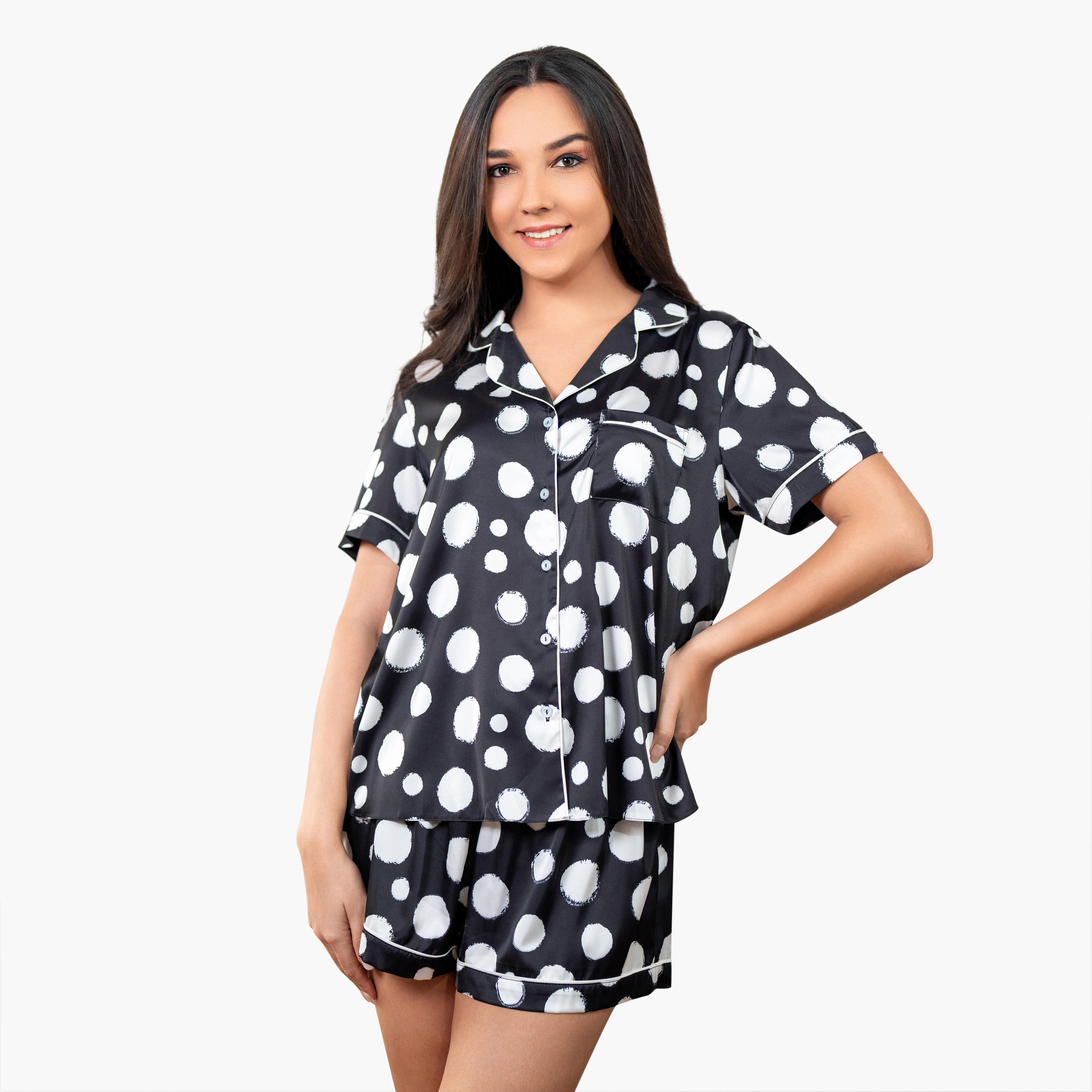 مجموعة قميص وشورت بطبعات من آدارايا-women-clothing-nightwear-pyjamas-shortsets-image-2