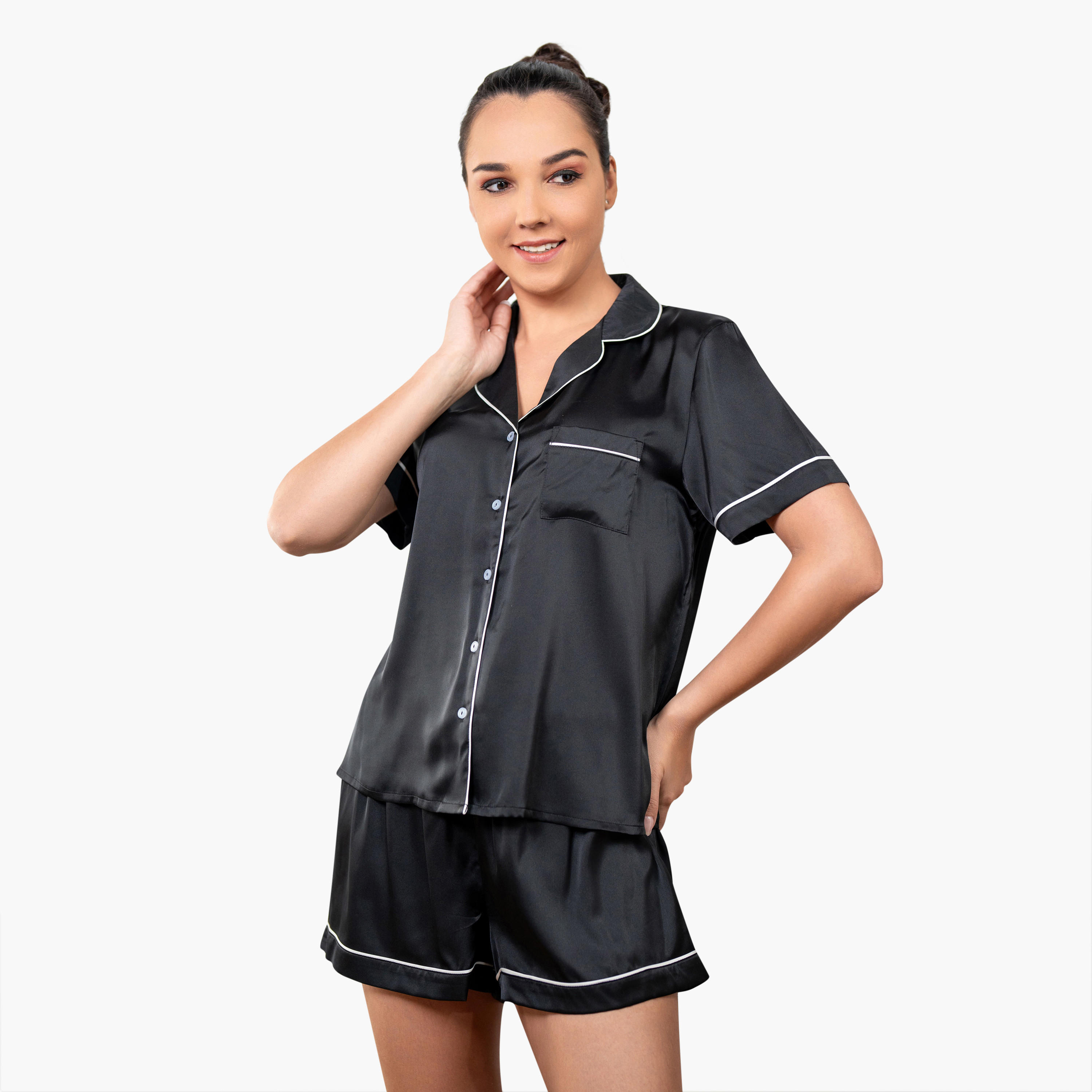 طقم قميص بياقة وشورت من آدارايا-women-clothing-nightwear-pyjamas-shortsets-image-1