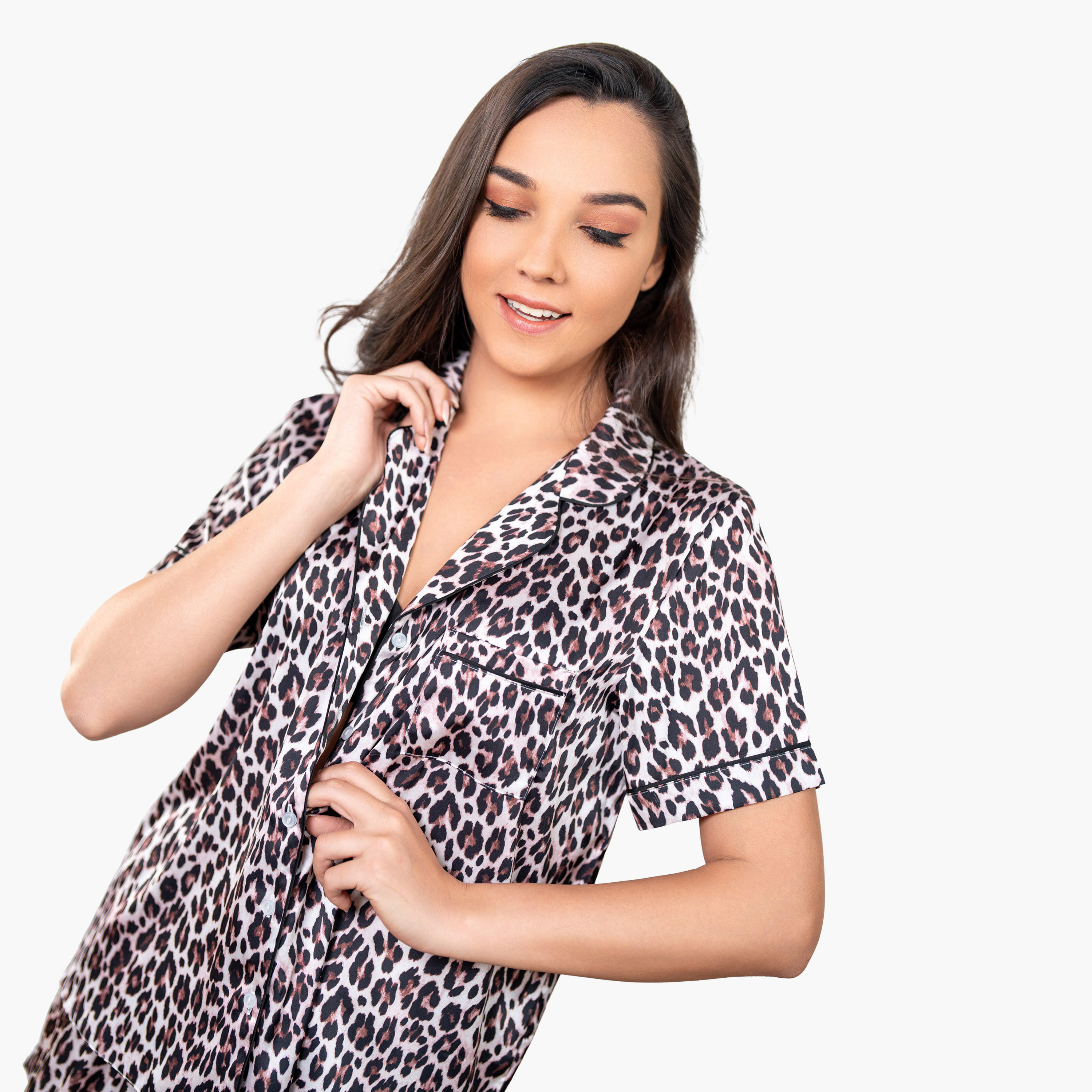 طقم قميص وشورت بطبعات من آدارايا-women-clothing-nightwear-pyjamas-shortsets-image-3