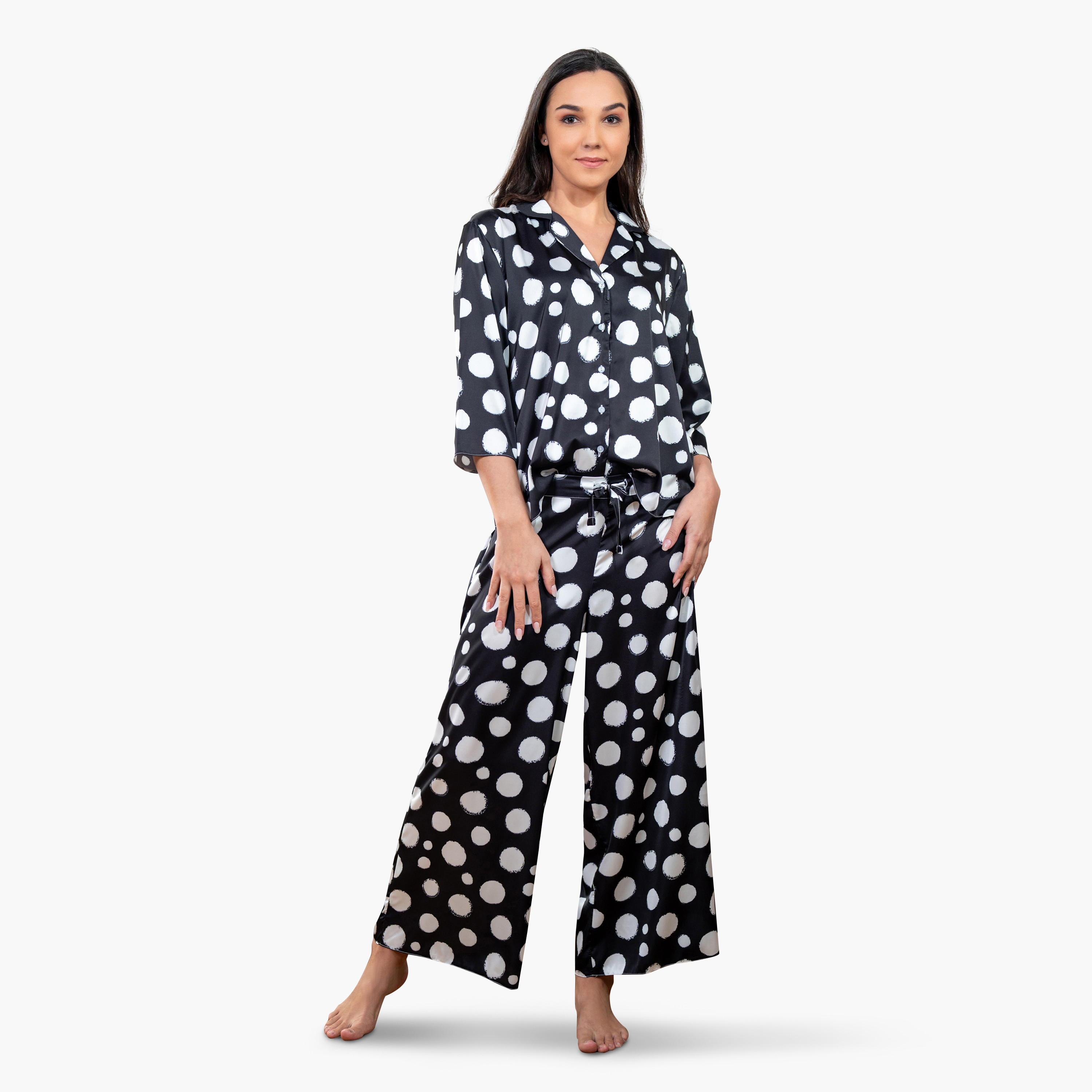 طقم قميص وبنطلون بيجاما بطبعات من آدارايا-women-clothing-nightwear-pyjamas-longsets-image-1
