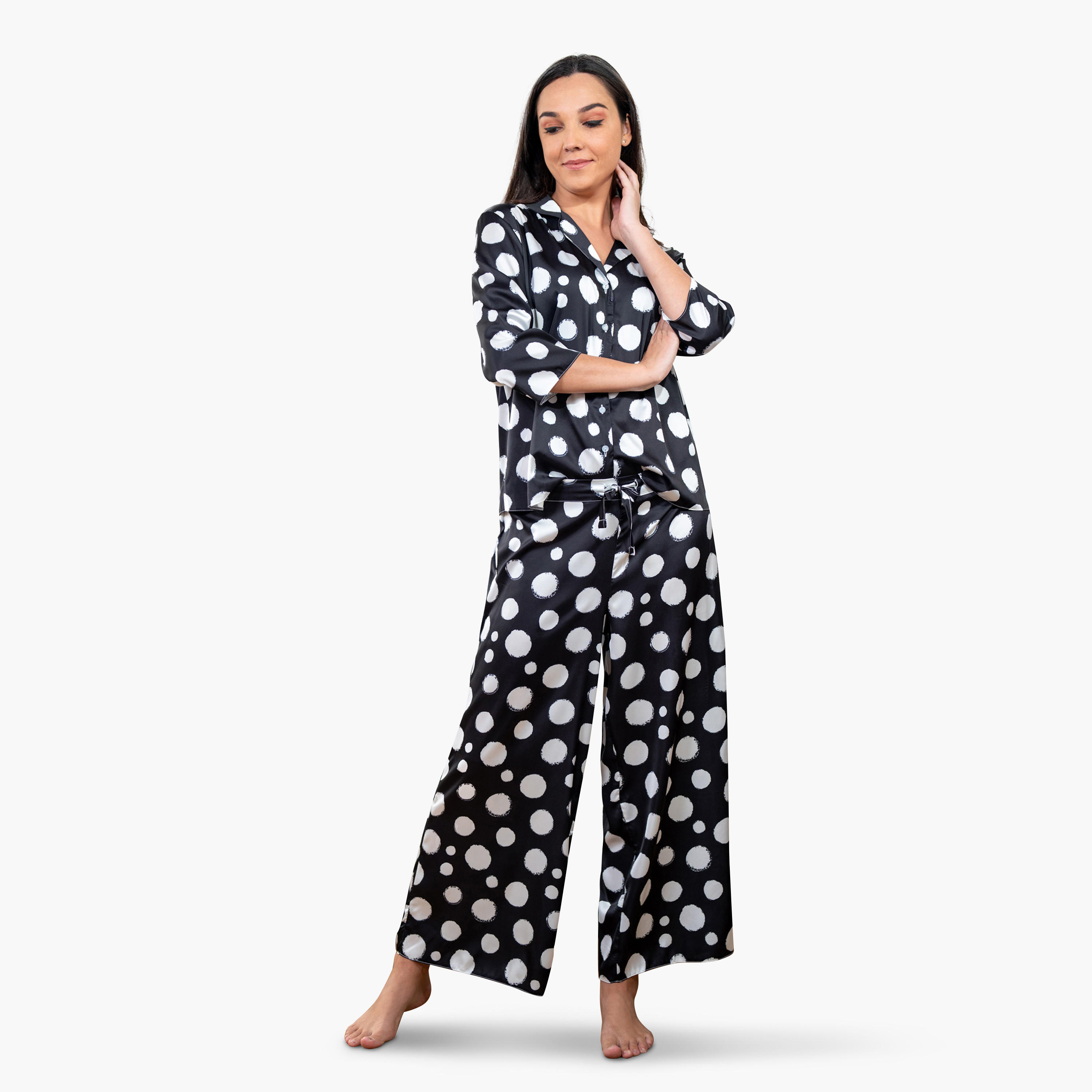 طقم قميص وبنطلون بيجاما بطبعات من آدارايا-women-clothing-nightwear-pyjamas-longsets-image-2