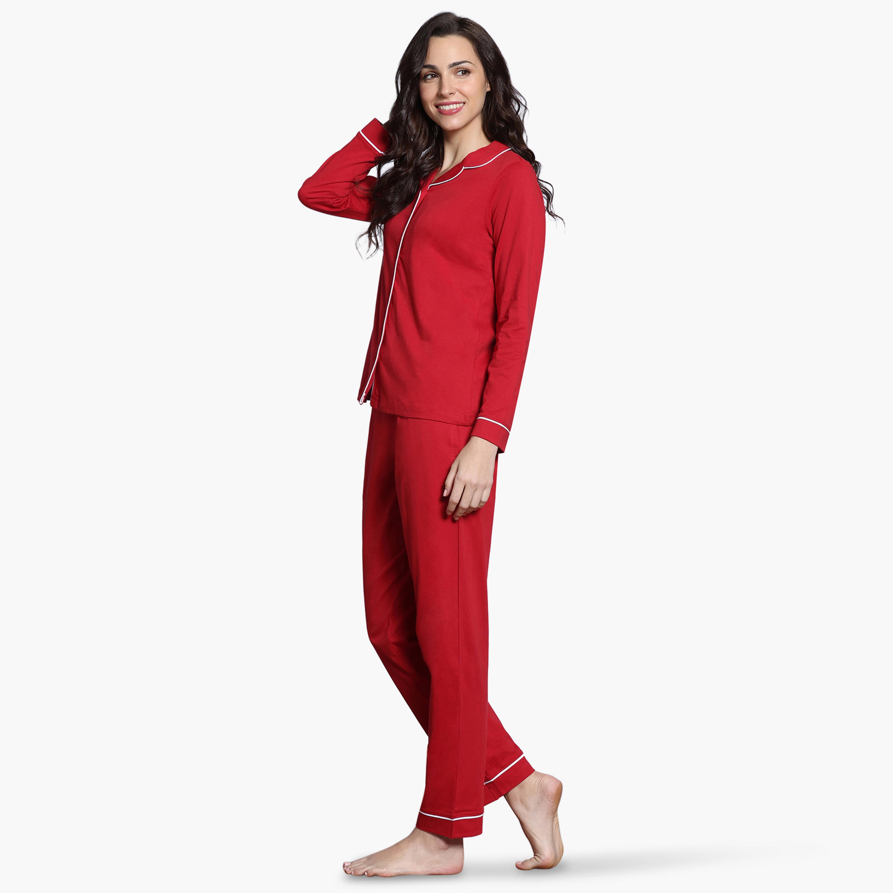 طقم بيجاما بتفاصيل خيوط بارزة من زيفامي-women-clothing-nightwear-pyjamas-longsets-image-2