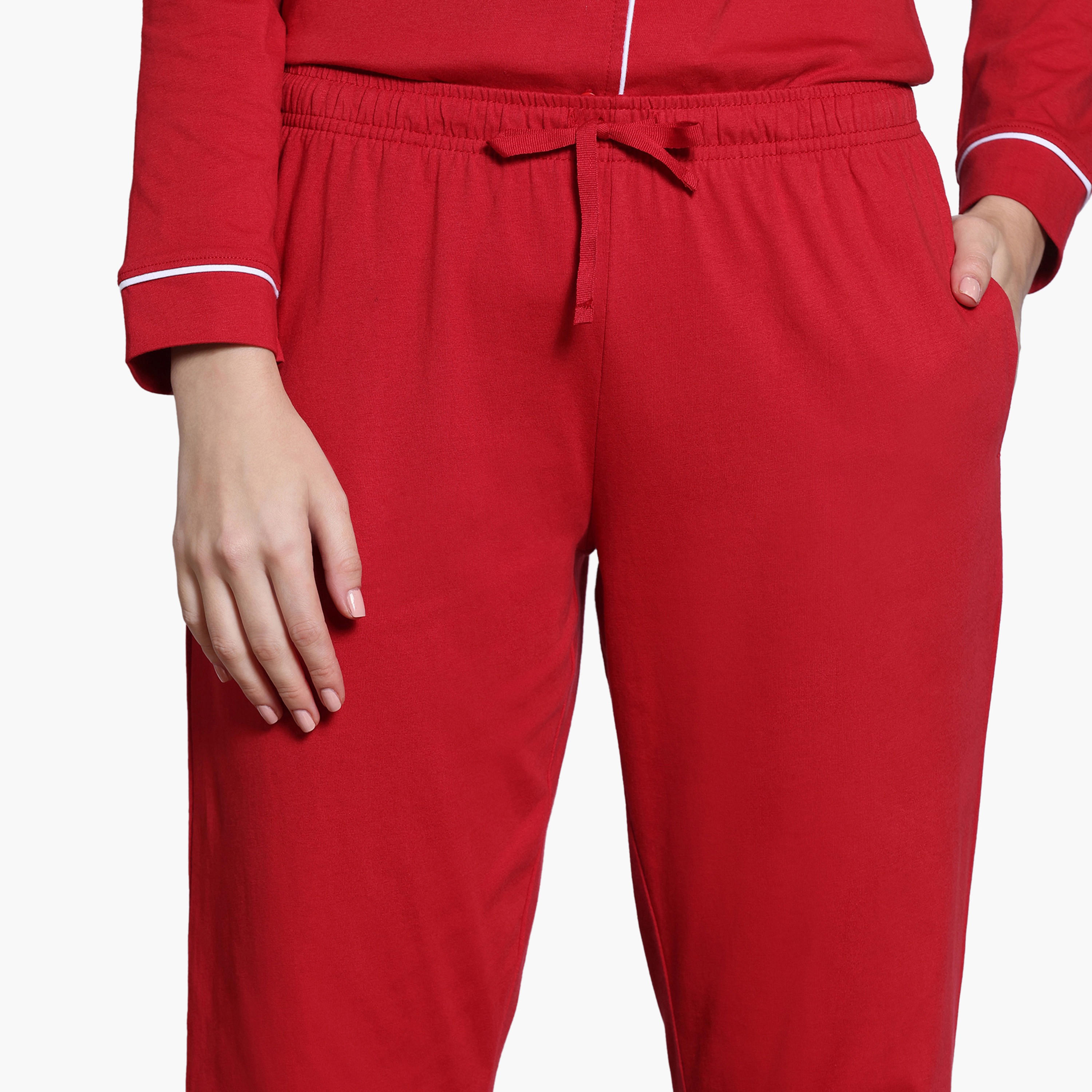 طقم بيجاما بتفاصيل خيوط بارزة من زيفامي-women-clothing-nightwear-pyjamas-longsets-image-6