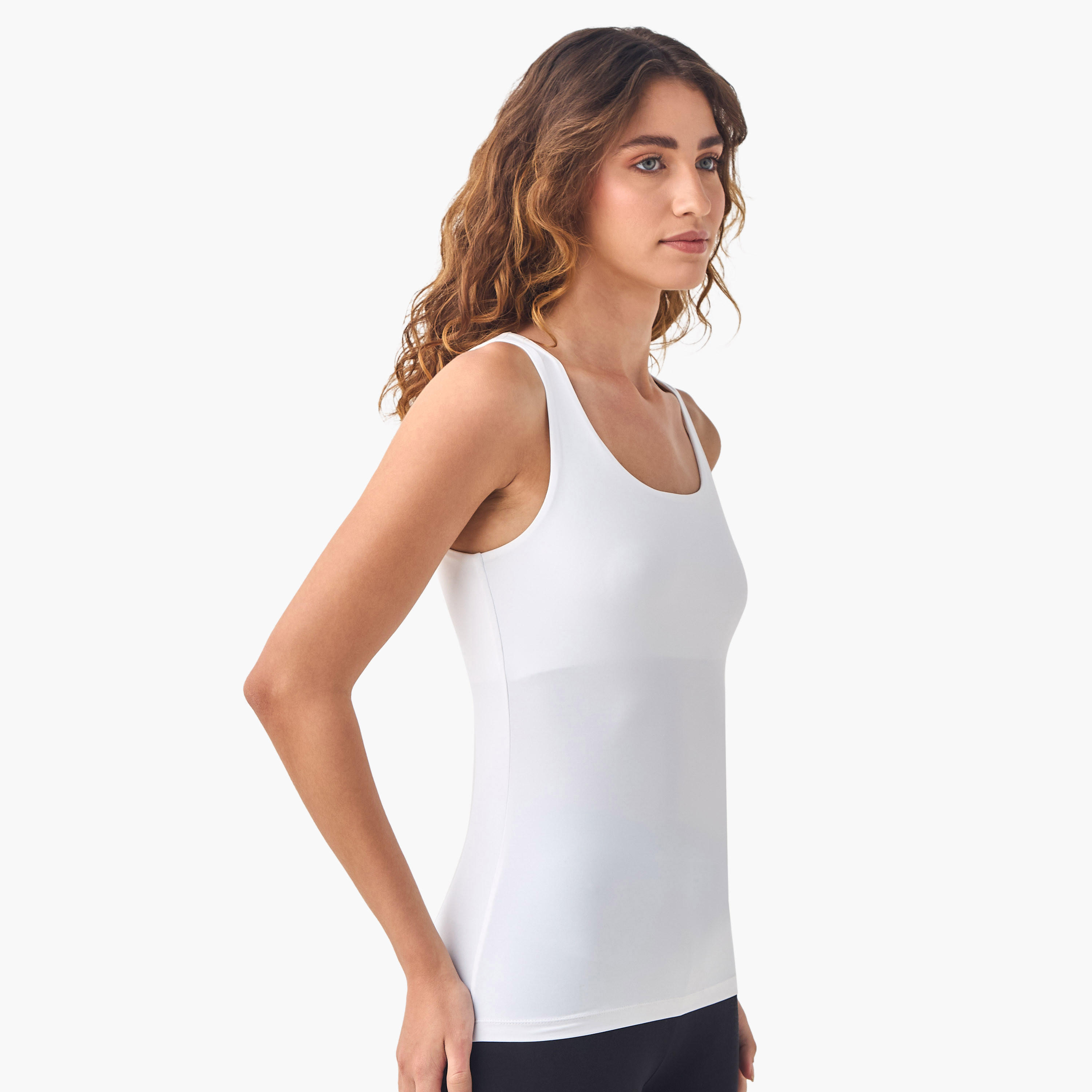 بلوزة دون أكمام بقصّة عادية - طقم قطعتين-women-clothing-tshirts-image-4