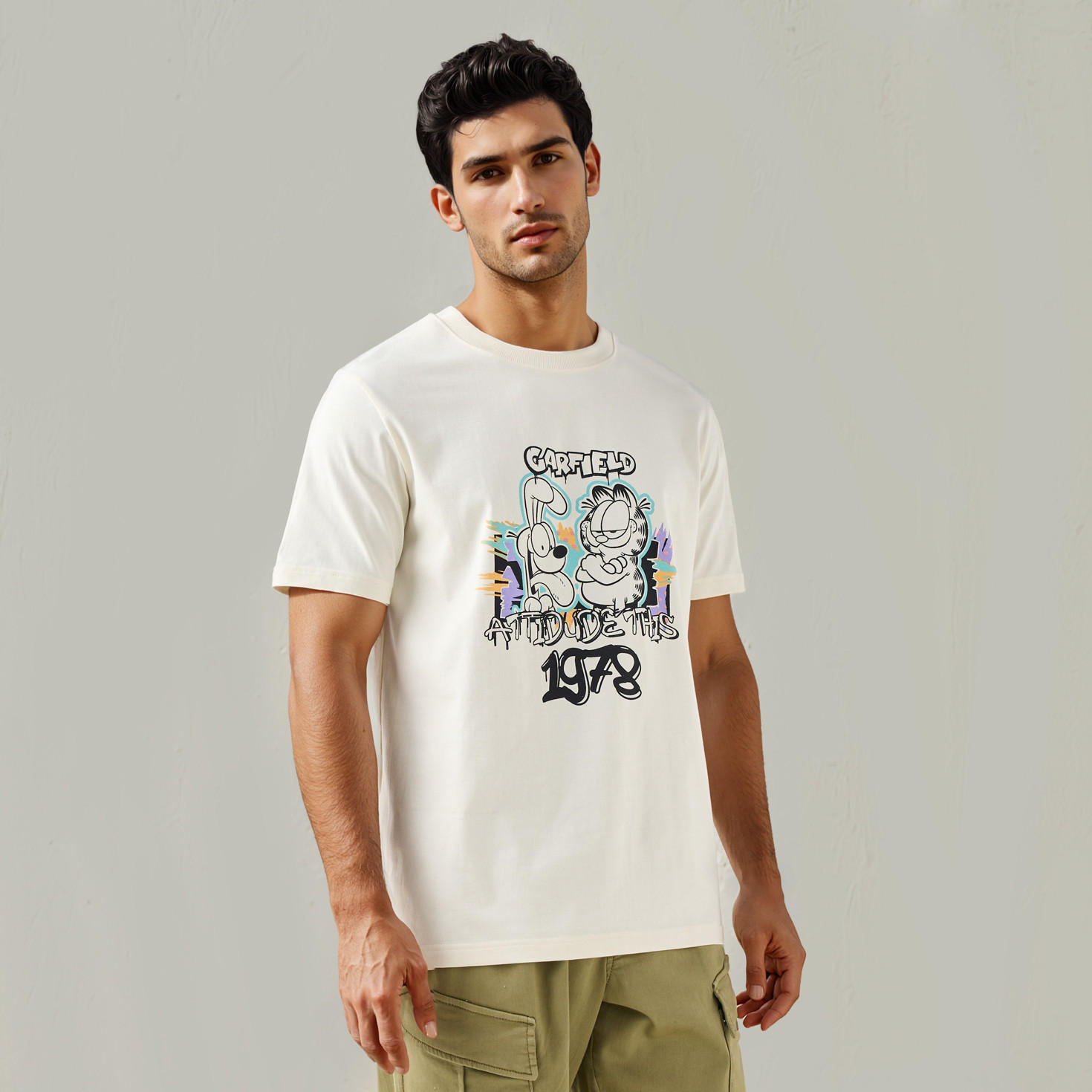 Garfield Print Crew Neck T-shirt with Short Sleeves-men-clothing-tshirtsandpolos-tshirts-image-1