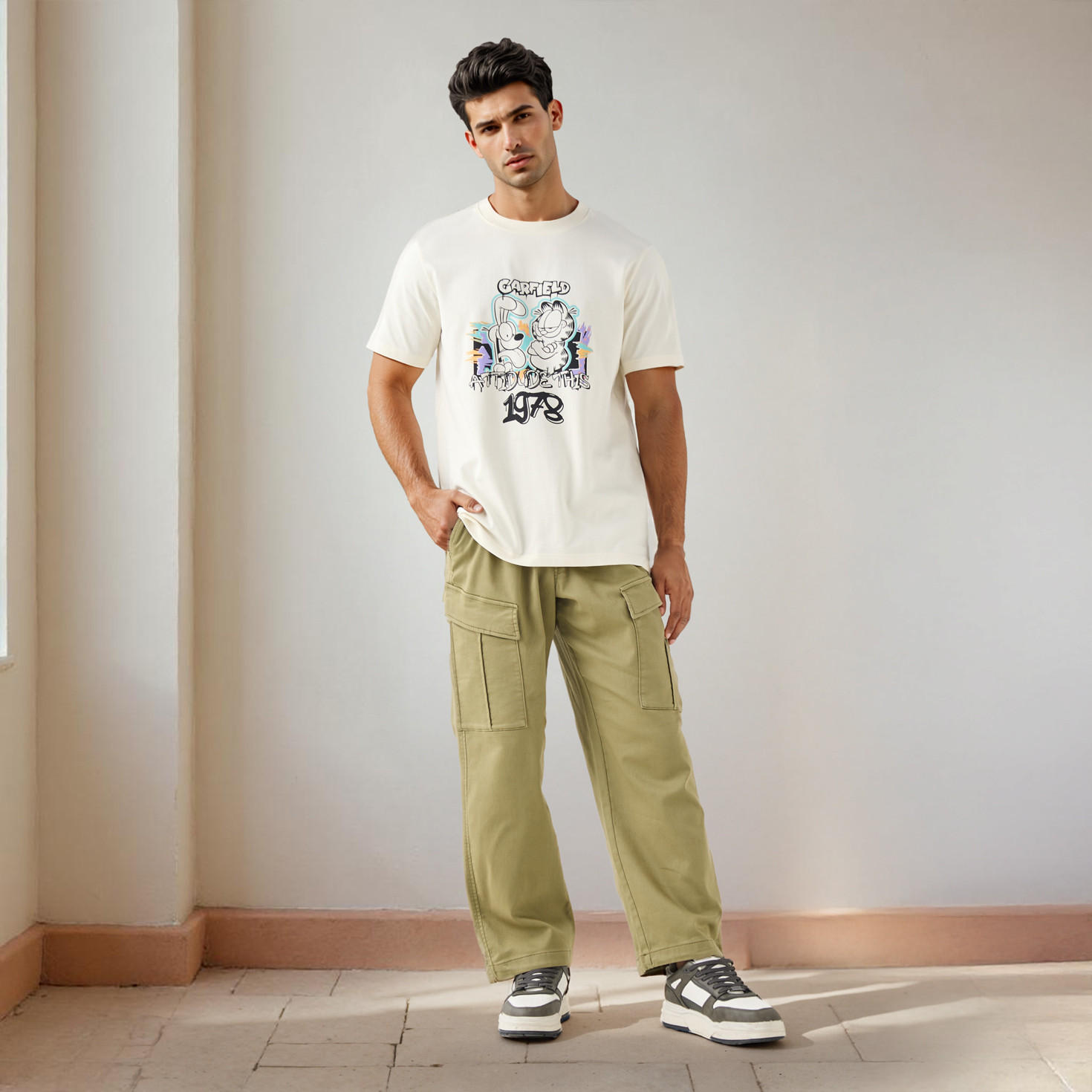 Garfield Print Crew Neck T-shirt with Short Sleeves-men-clothing-tshirtsandpolos-tshirts-image-2