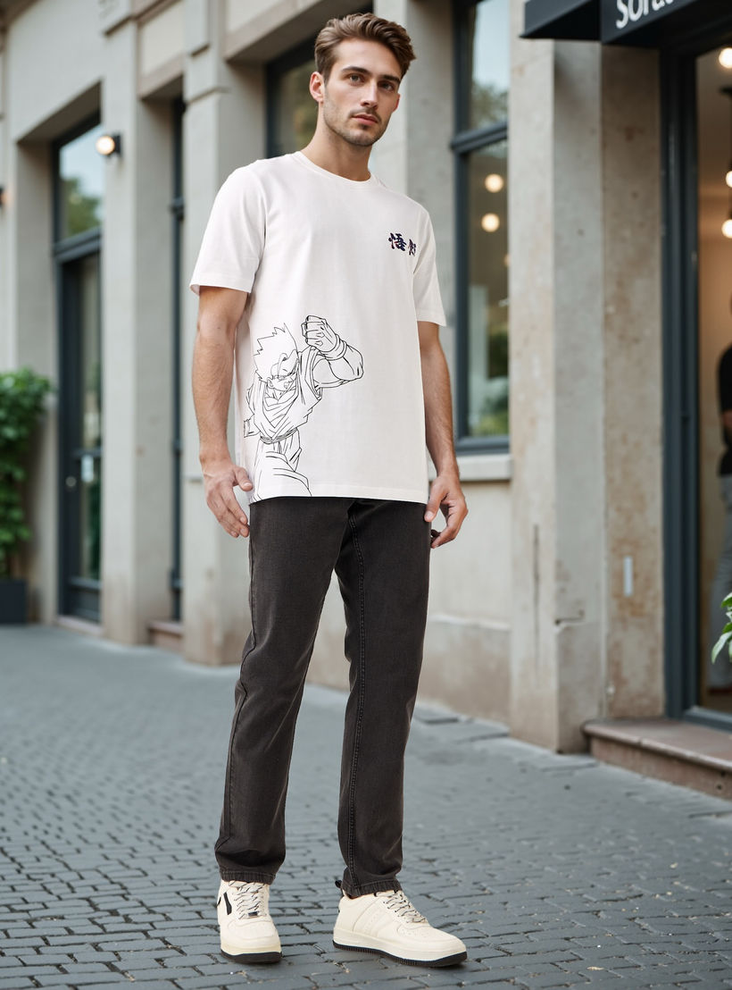 تيشيرت بياقة ضيقة وطبعات-men-clothing-tshirtsandpolos-tshirts-image-2