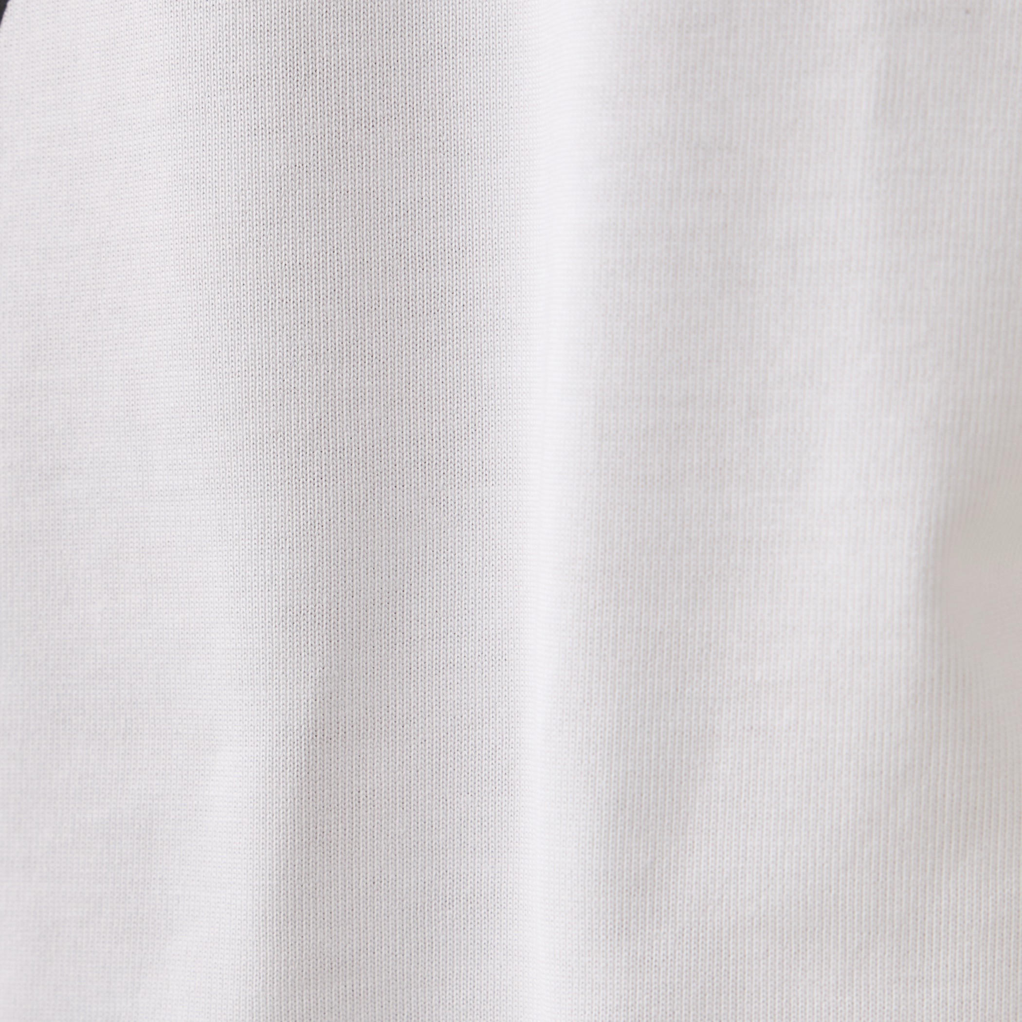 تيشيرت بياقة ضيقة وطبعات-men-clothing-tshirtsandpolos-tshirts-image-5