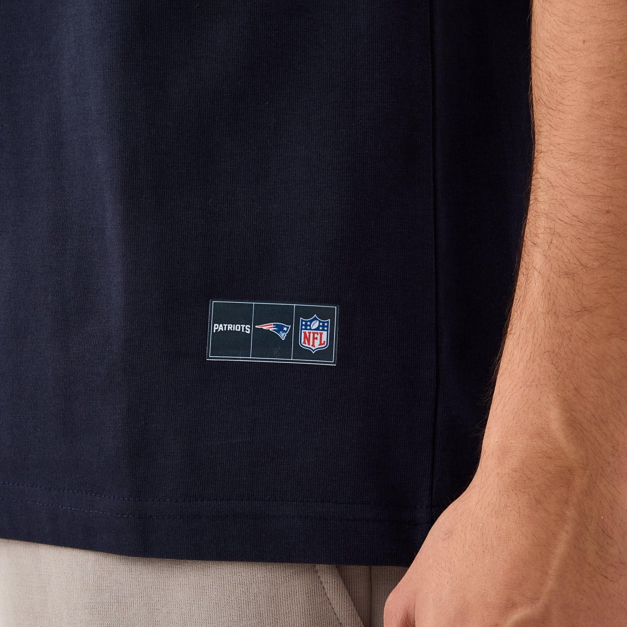 New England Patriots NFL Men Regular Fit Crew Neck Short Sleeves T-shirt-men-clothing-tshirtsandpolos-tshirts-image-5