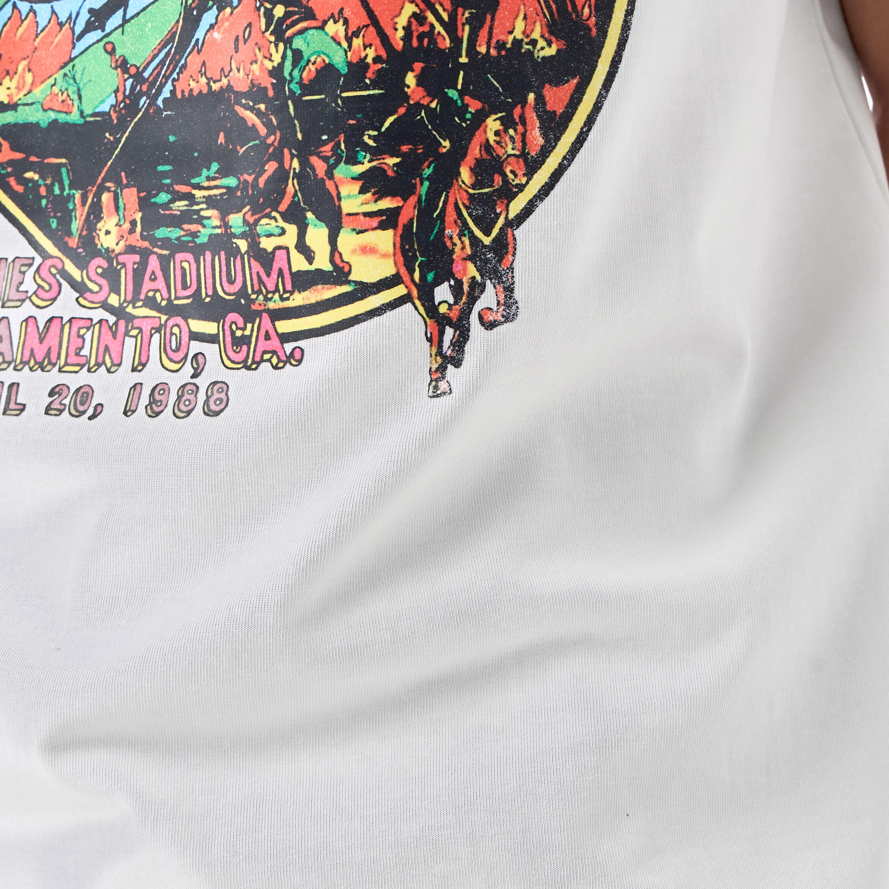 Pink Floyd Graphic Print T-shirt-men-clothing-tshirtsandpolos-tshirts-image-5