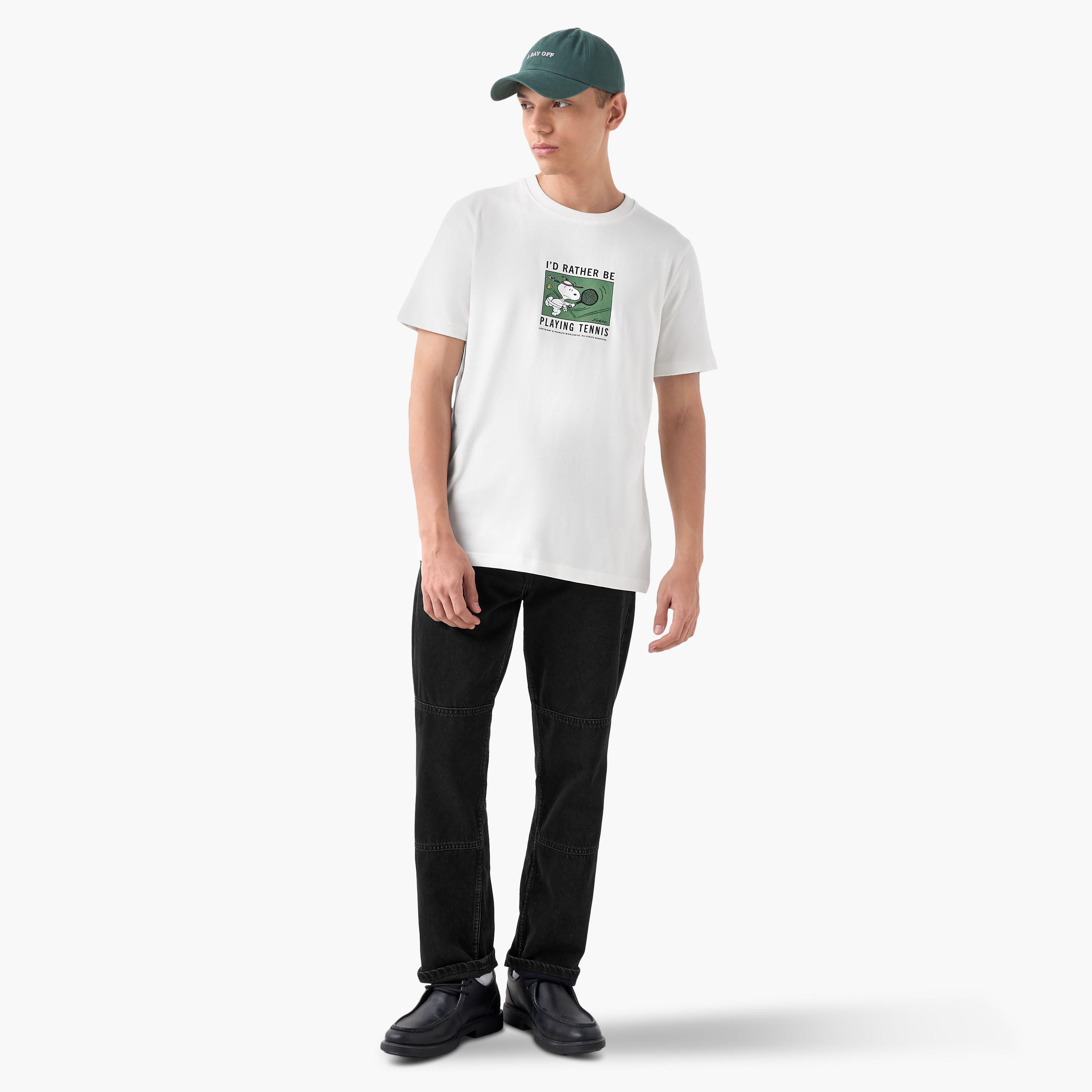 تيشيرت بياقة ضيقة وطبعات-men-clothing-tshirtsandpolos-tshirts-image-4