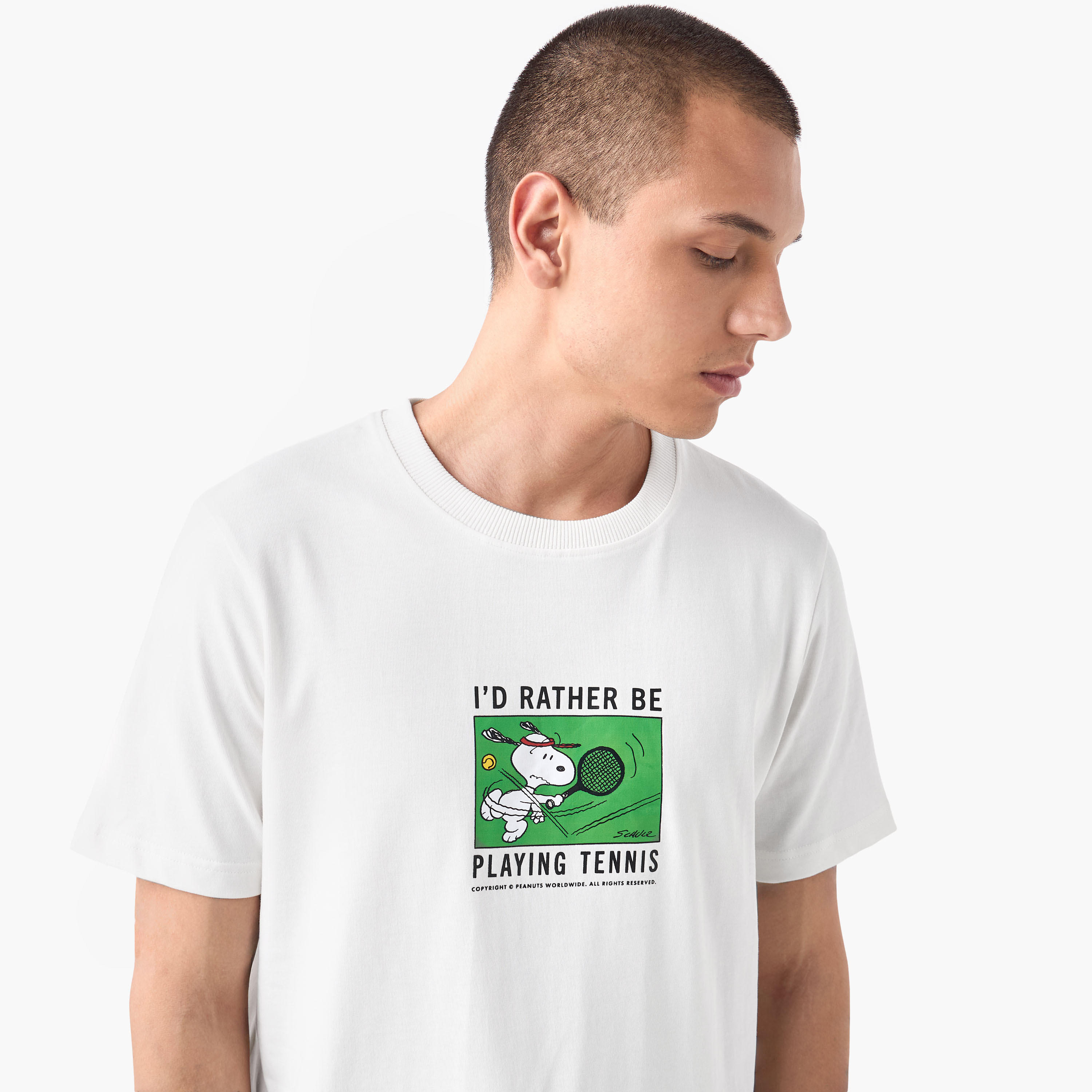 تيشيرت بياقة ضيقة وطبعات-men-clothing-tshirtsandpolos-tshirts-image-2