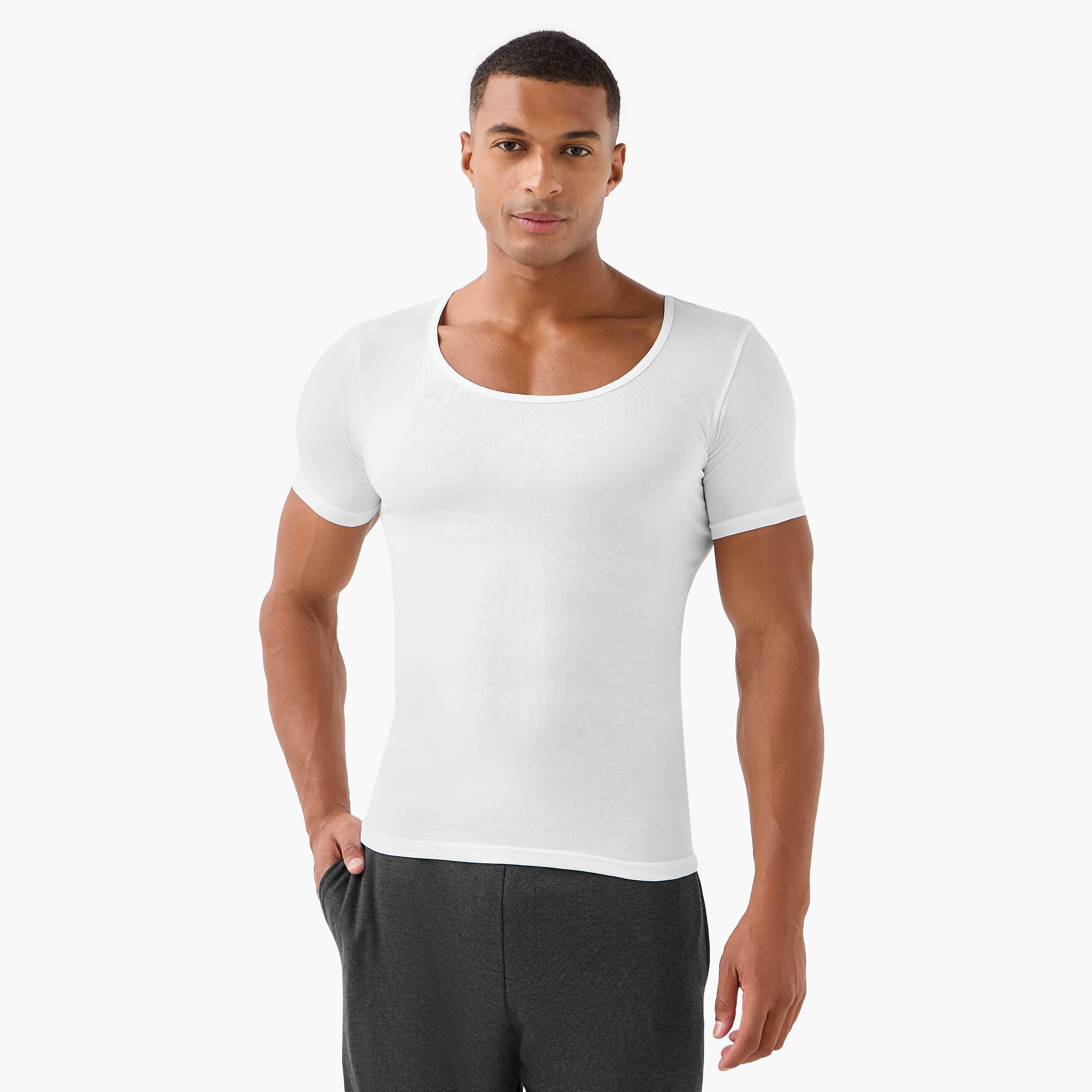 تيشيرت داخلي قطن للرجال - طقم من 3-men-clothing-tshirtsandpolos-vests-image-2
