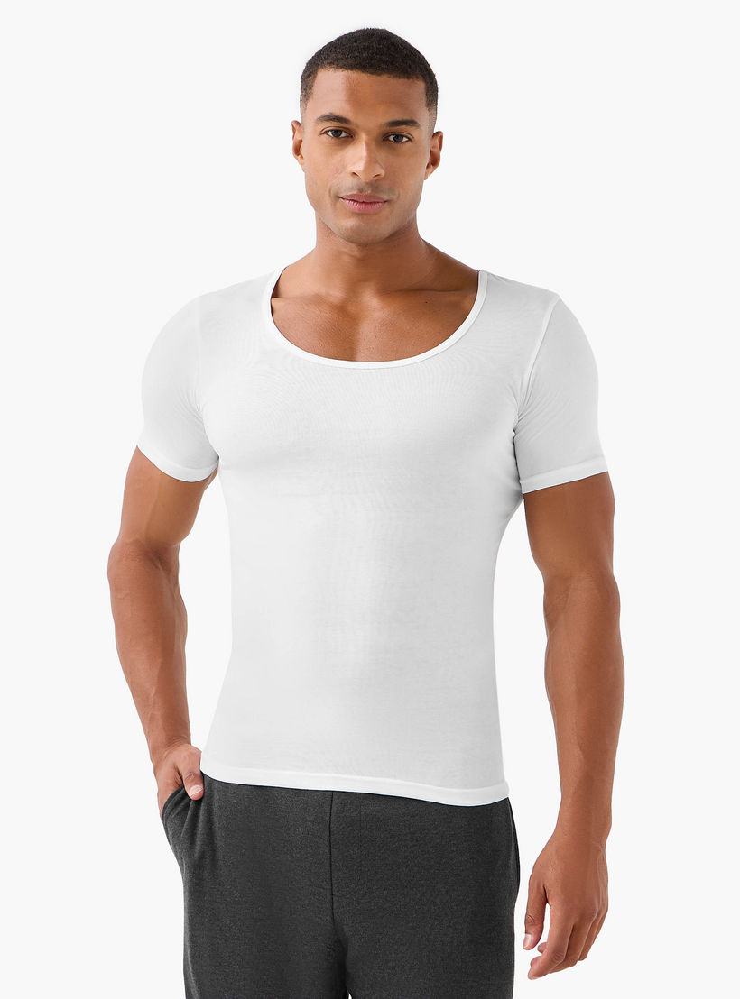 تيشيرت داخلي قطن للرجال - طقم من 3-men-clothing-tshirtsandpolos-vests-image-2